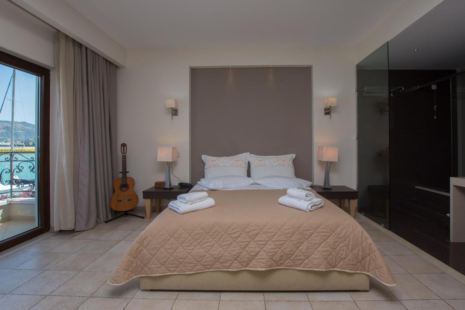 Dali Luxury Rooms