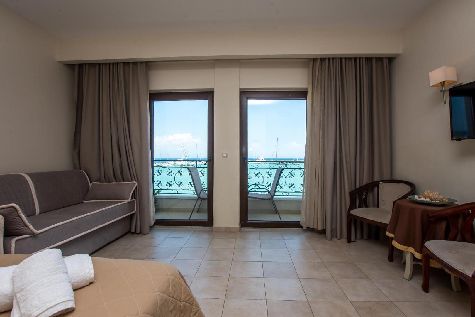 Dali Luxury Rooms