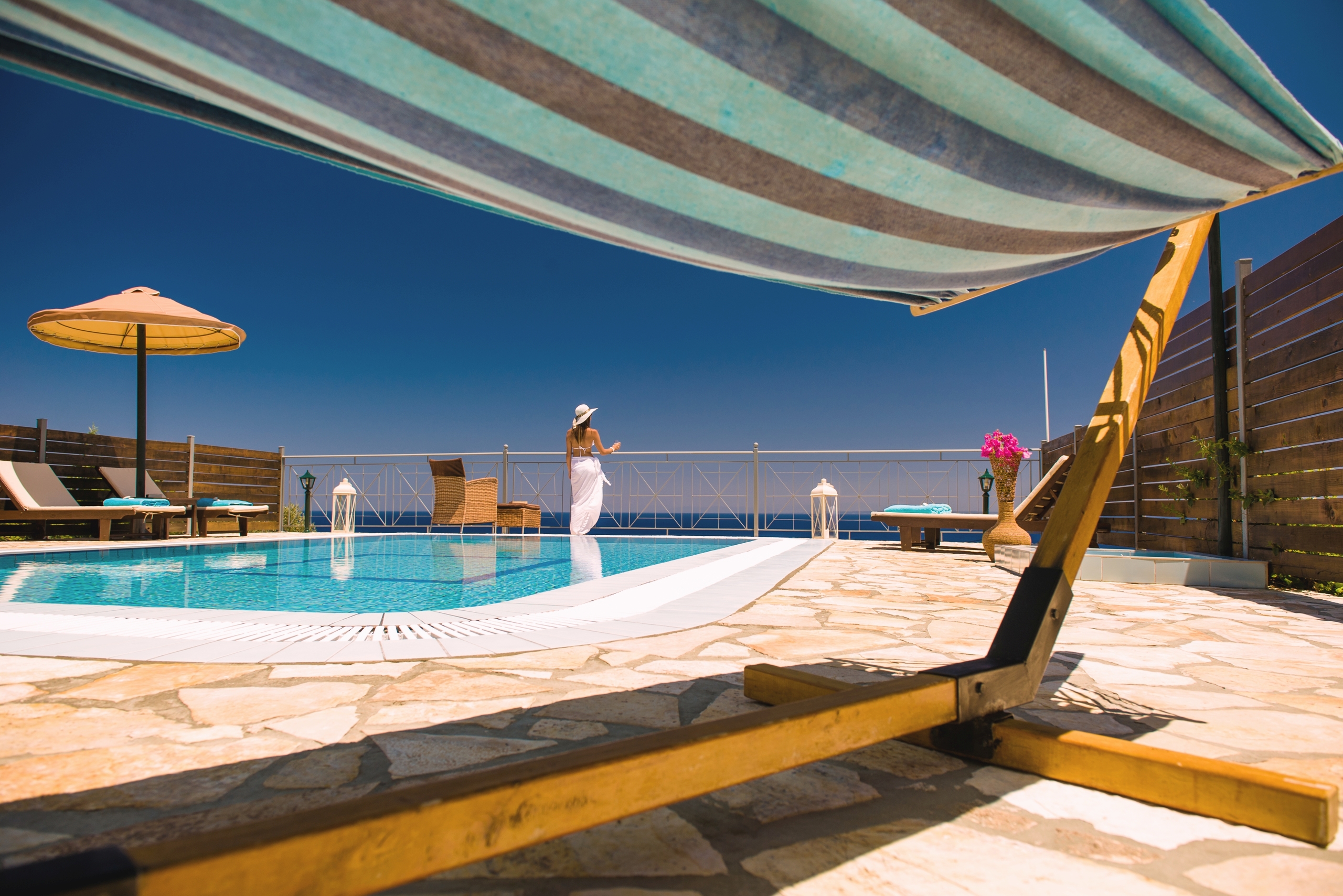 Emerald Villas & Suites