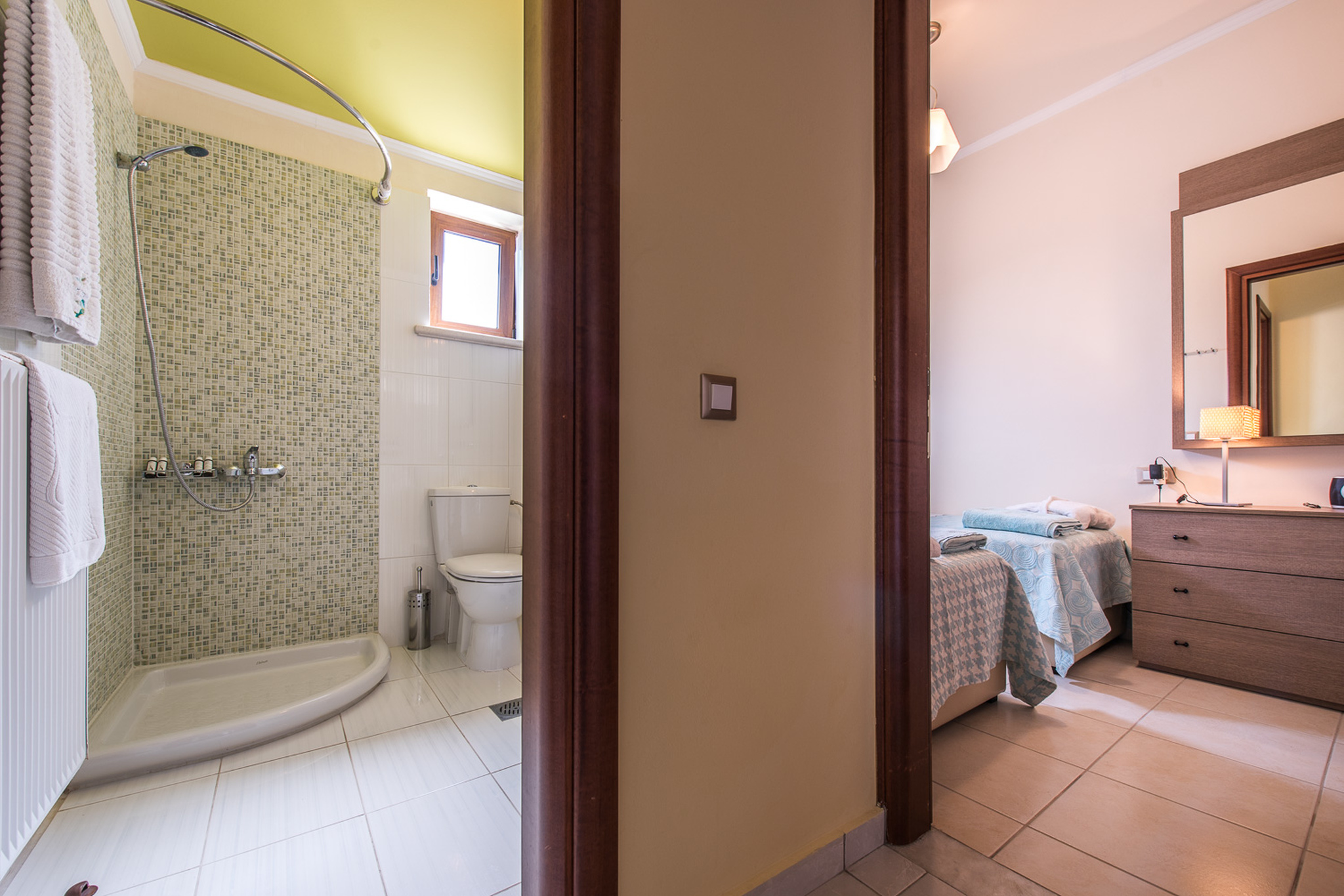 Emerald Villas & Suites