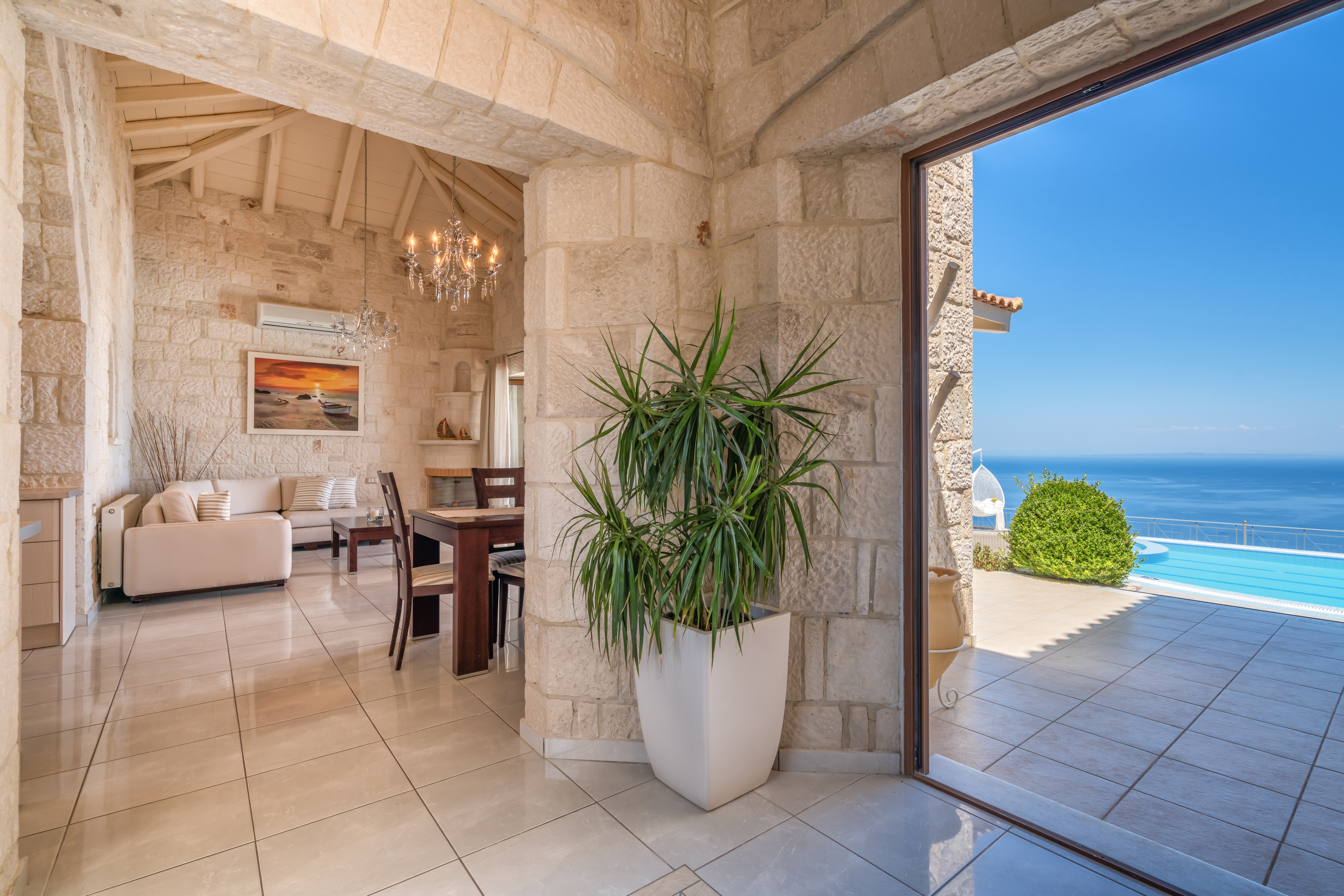 Emerald Villas & Suites