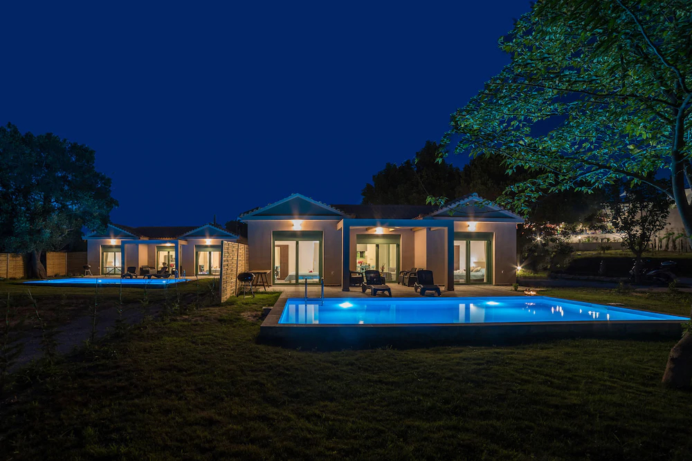 Eora Bungalows
