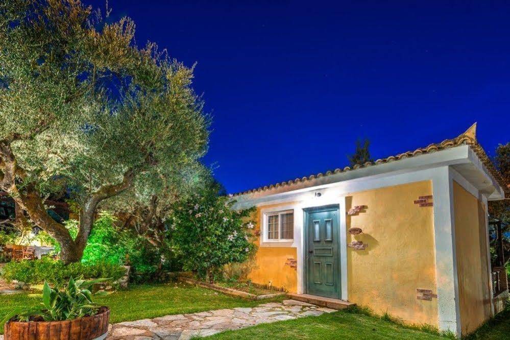 Ilyessa Cottages