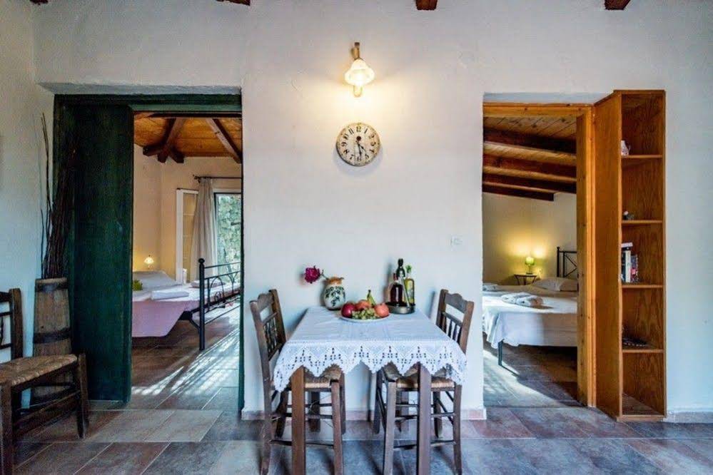 Ilyessa Cottages