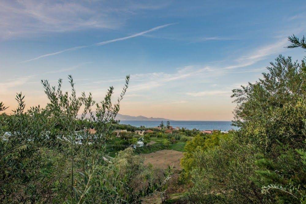 Ilyessa Cottages