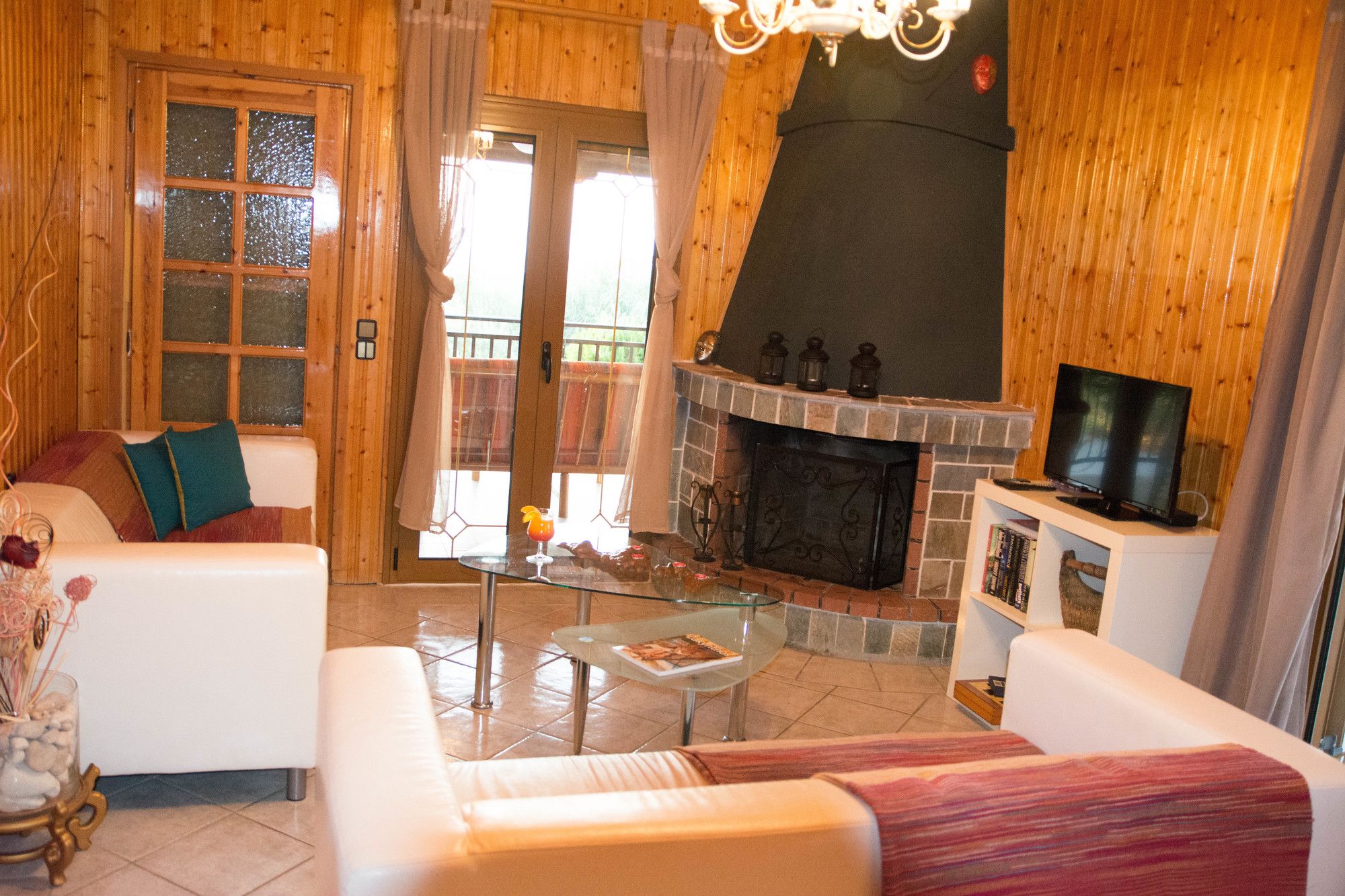 Kallisti Villa