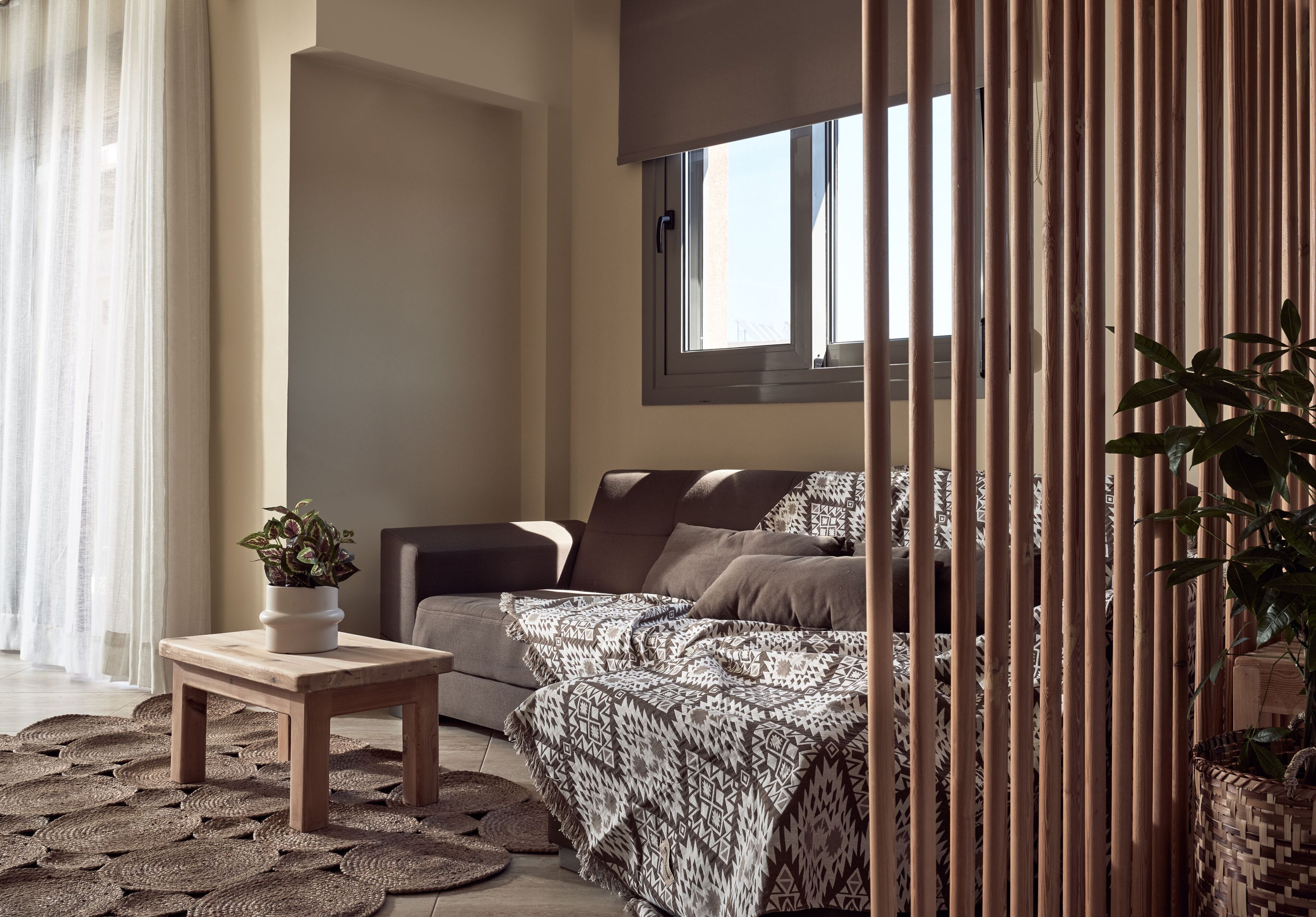 Laura Suites