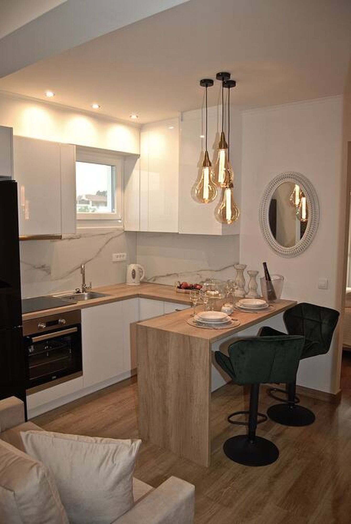 Maison Downtown Luxury Apartments
