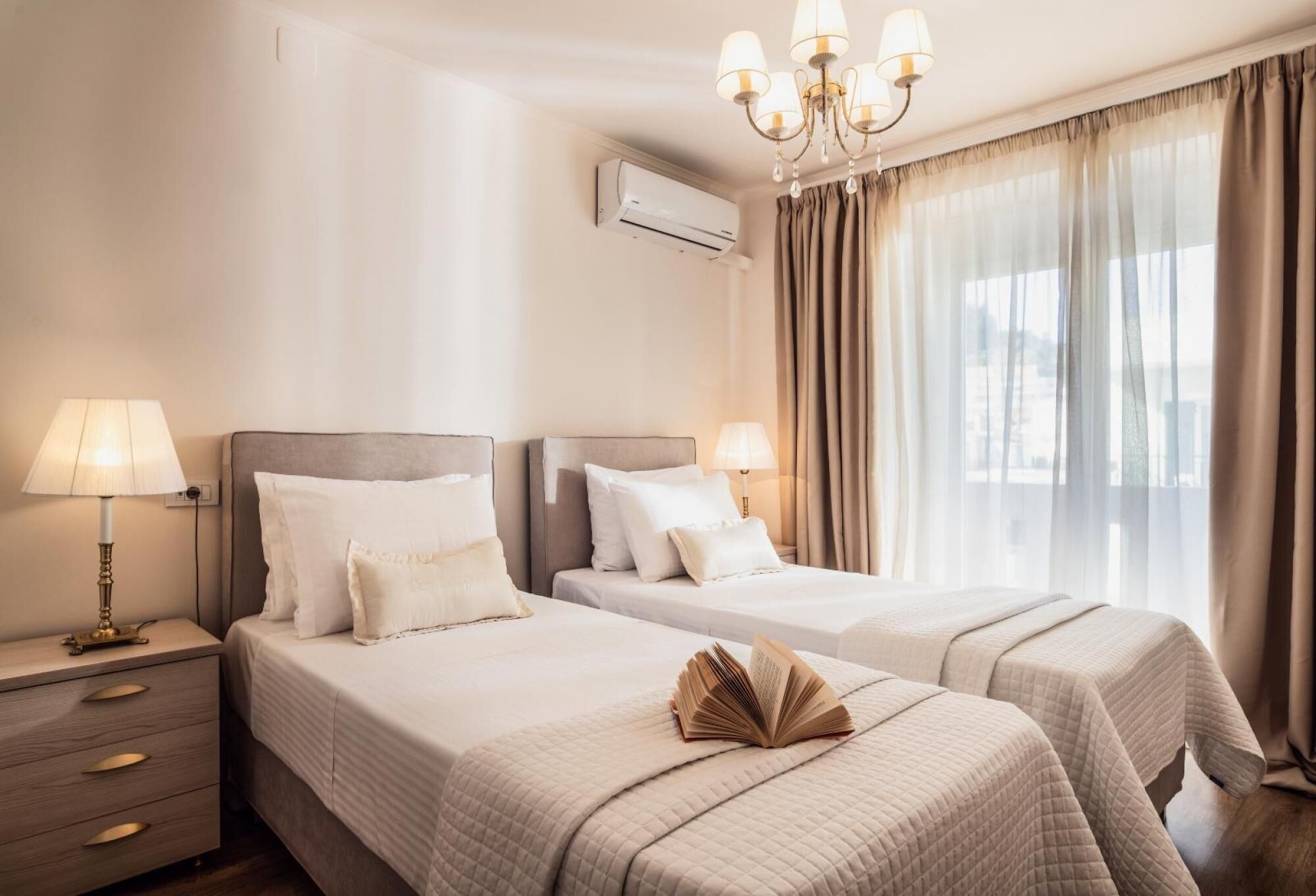Maison Downtown Luxury Apartments