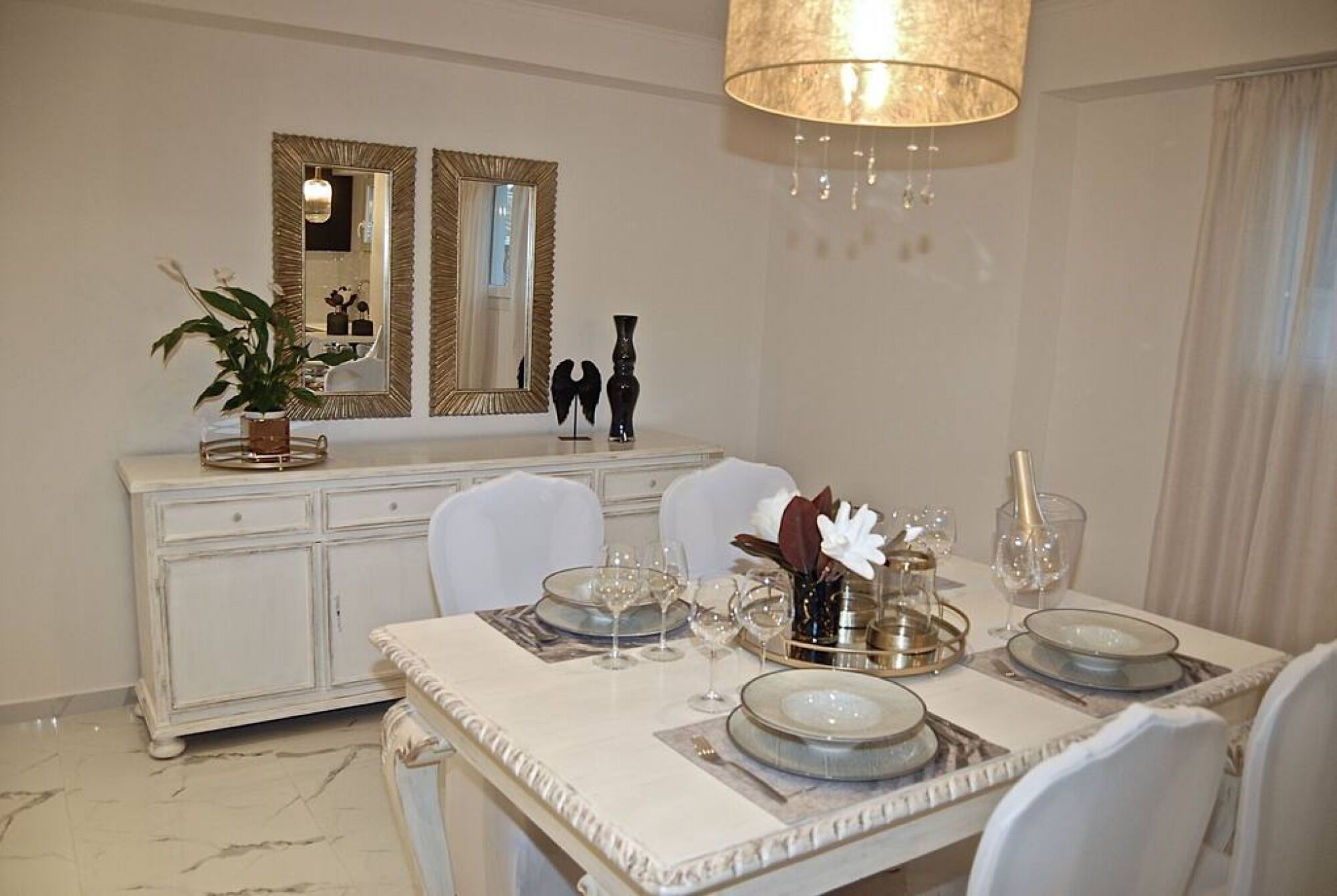 Maison Downtown Luxury Apartments