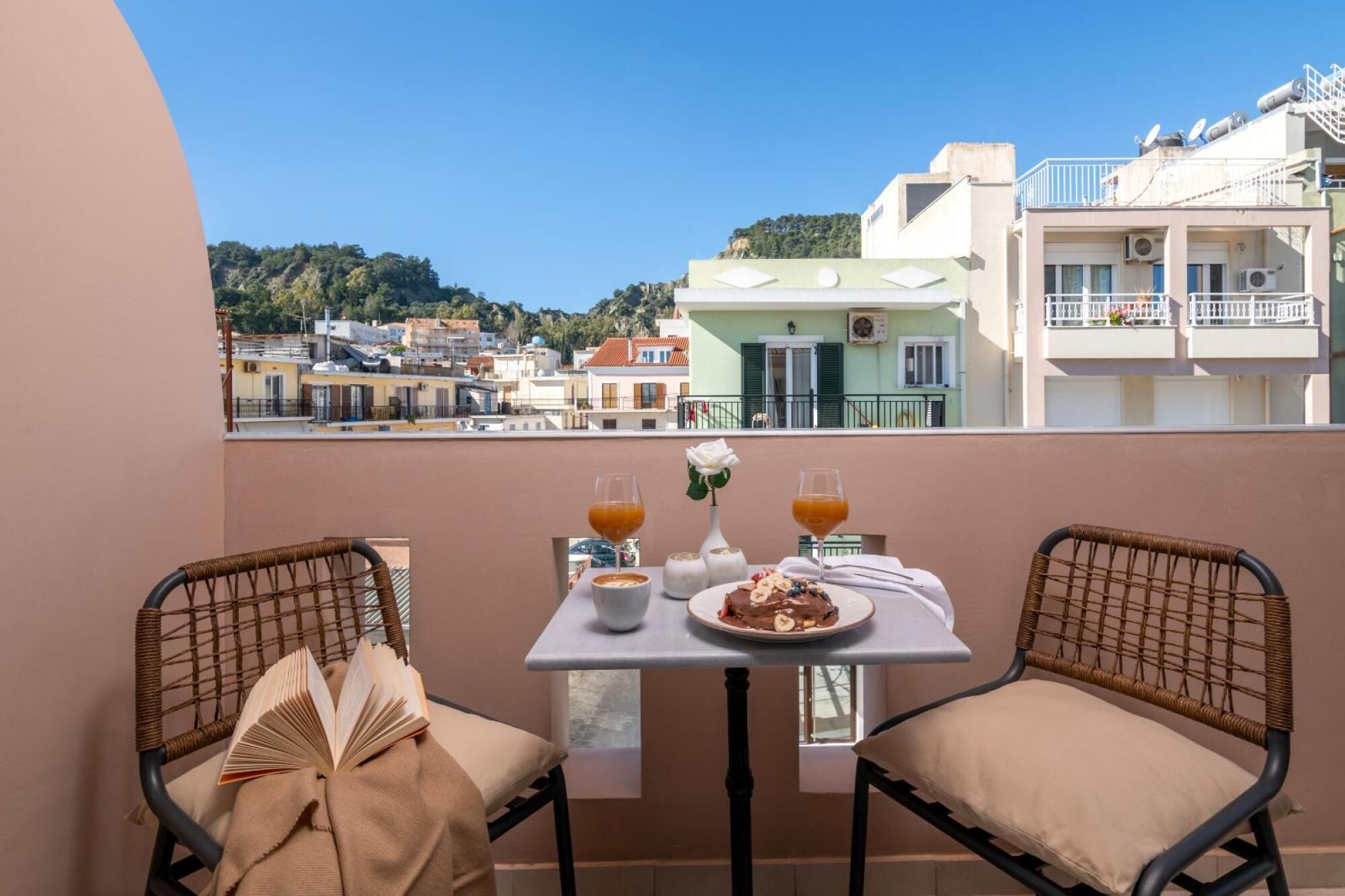 Maison Downtown Luxury Apartments