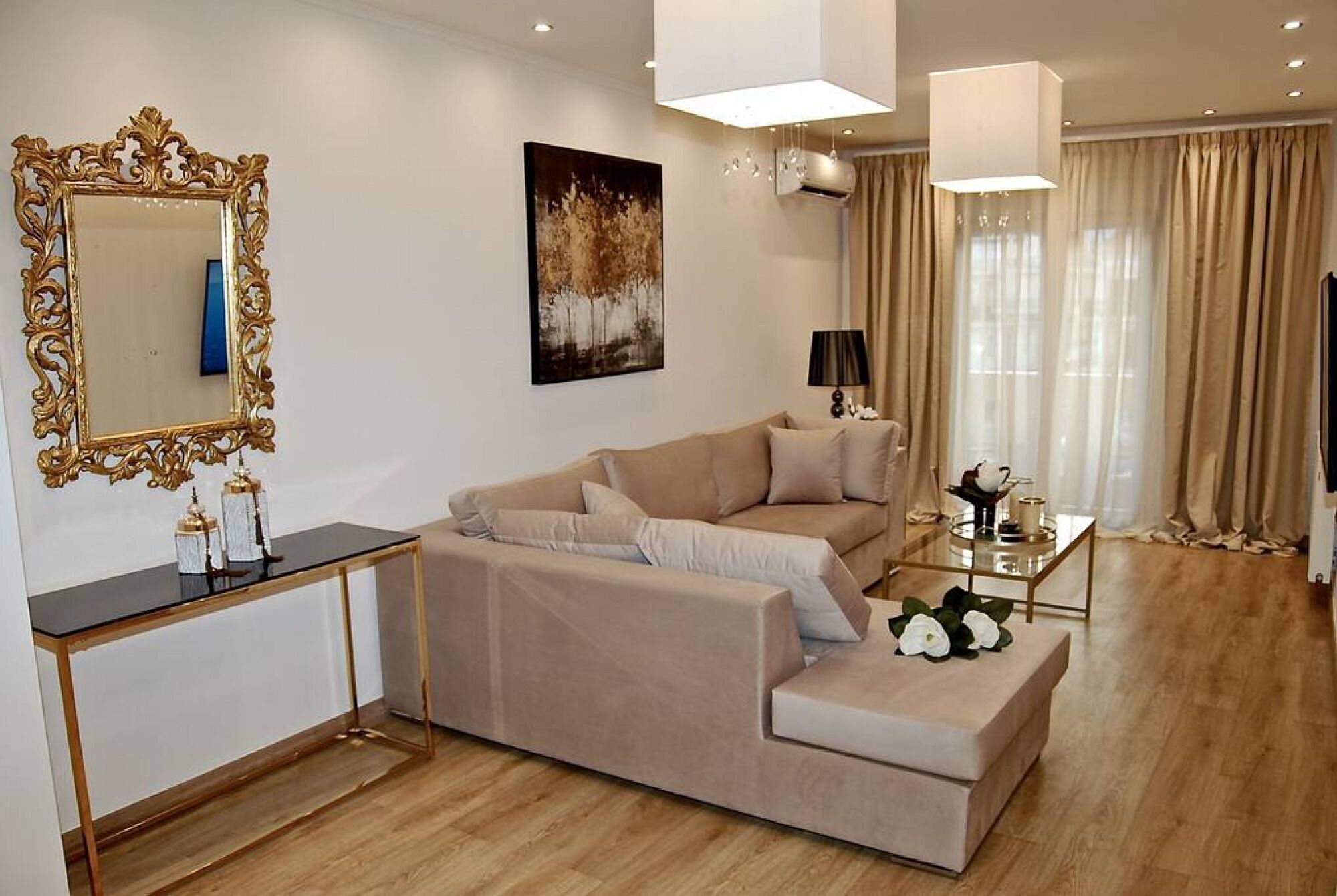Maison Downtown Luxury Apartments