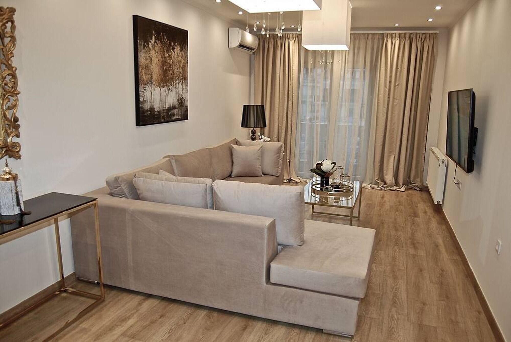 Maison Downtown Luxury Apartments