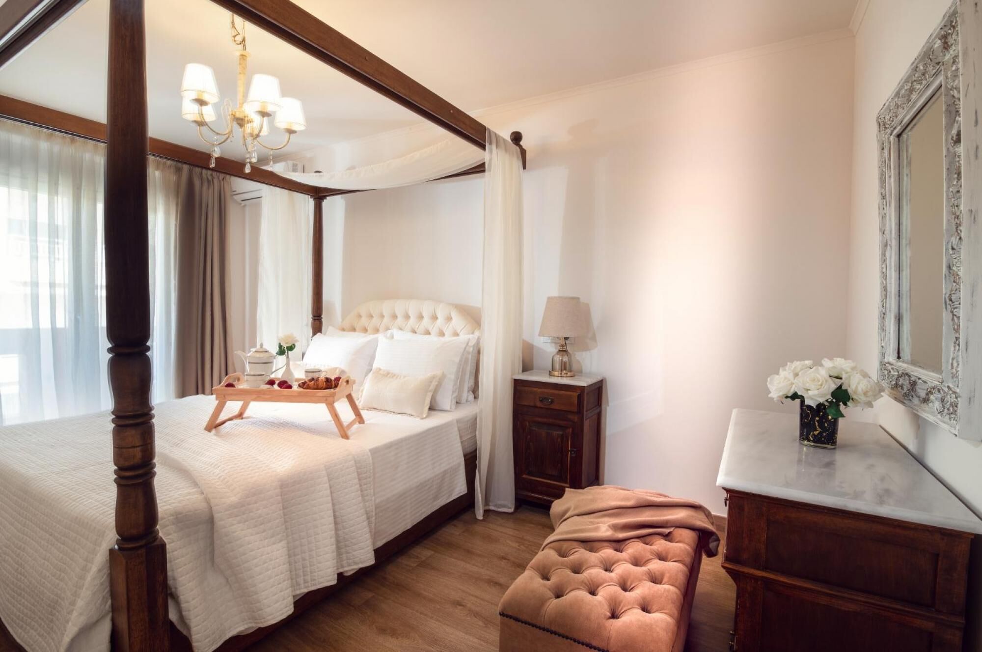 Maison Downtown Luxury Apartments