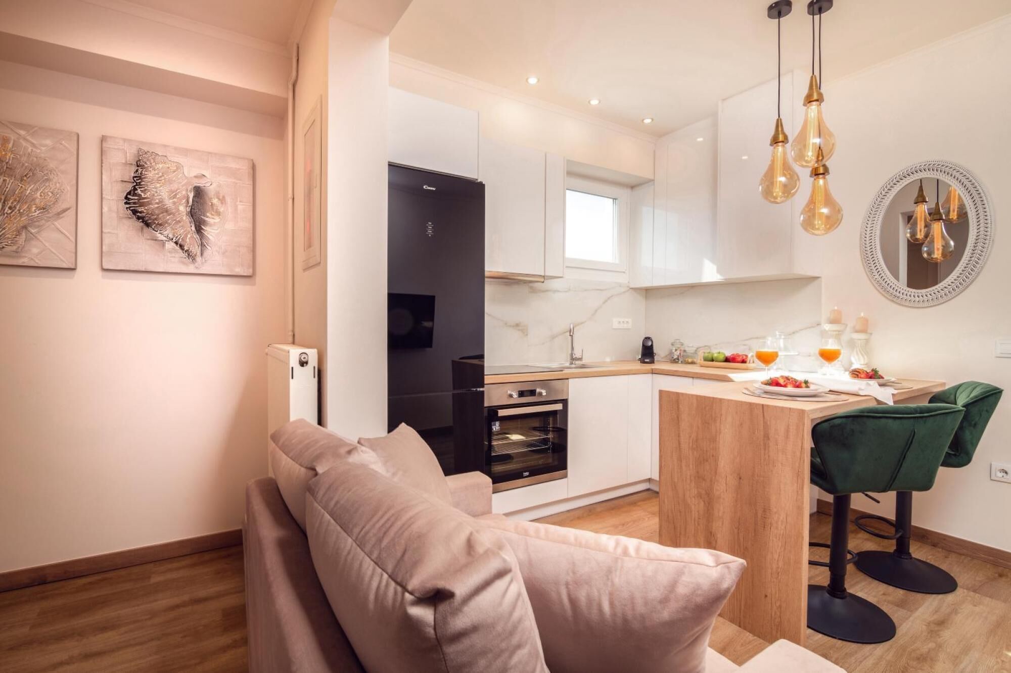 Maison Downtown Luxury Apartments