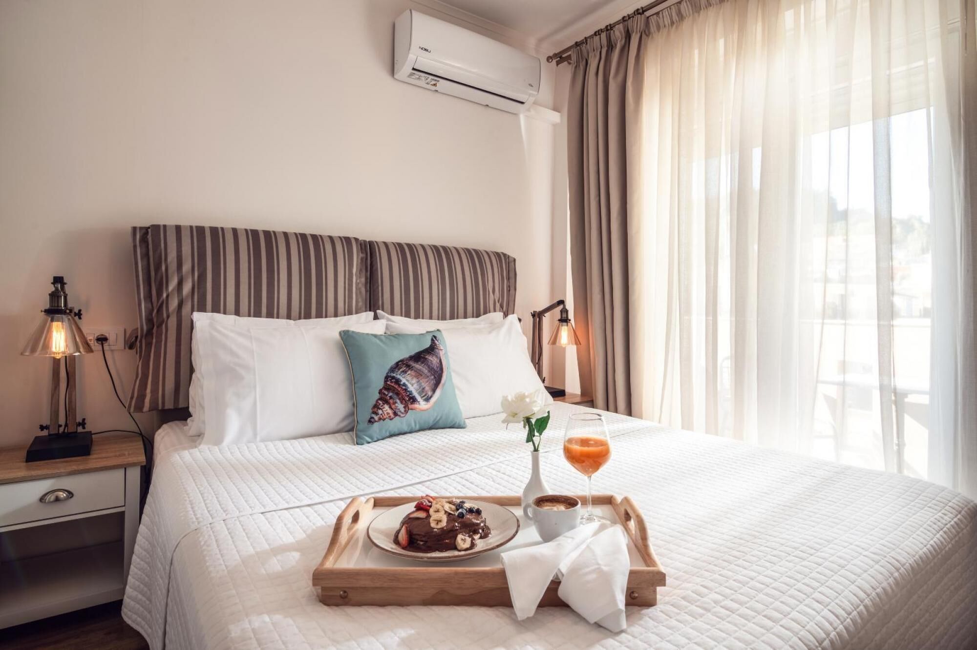 Maison Downtown Luxury Apartments