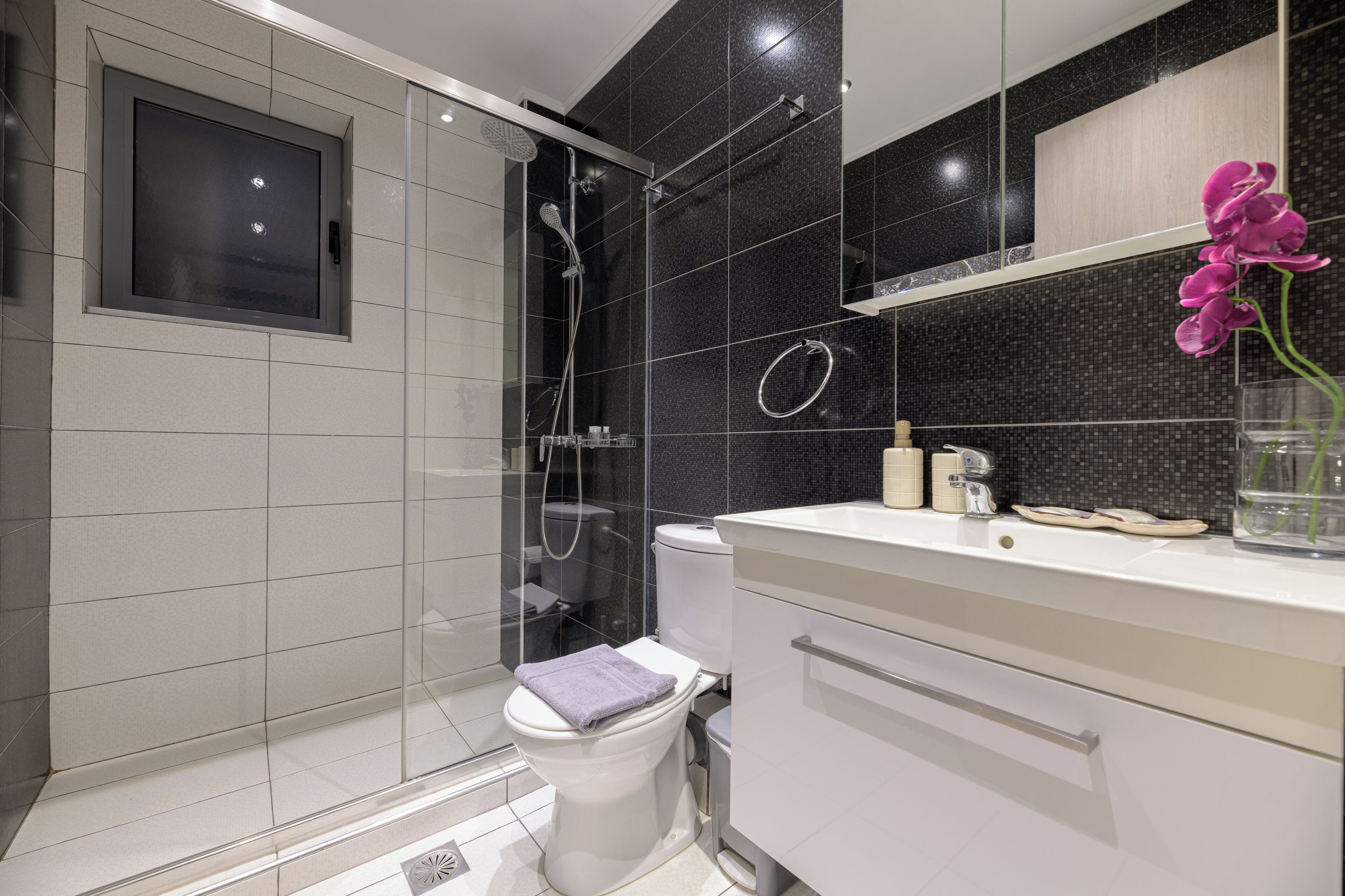 Pearl Luxury Living