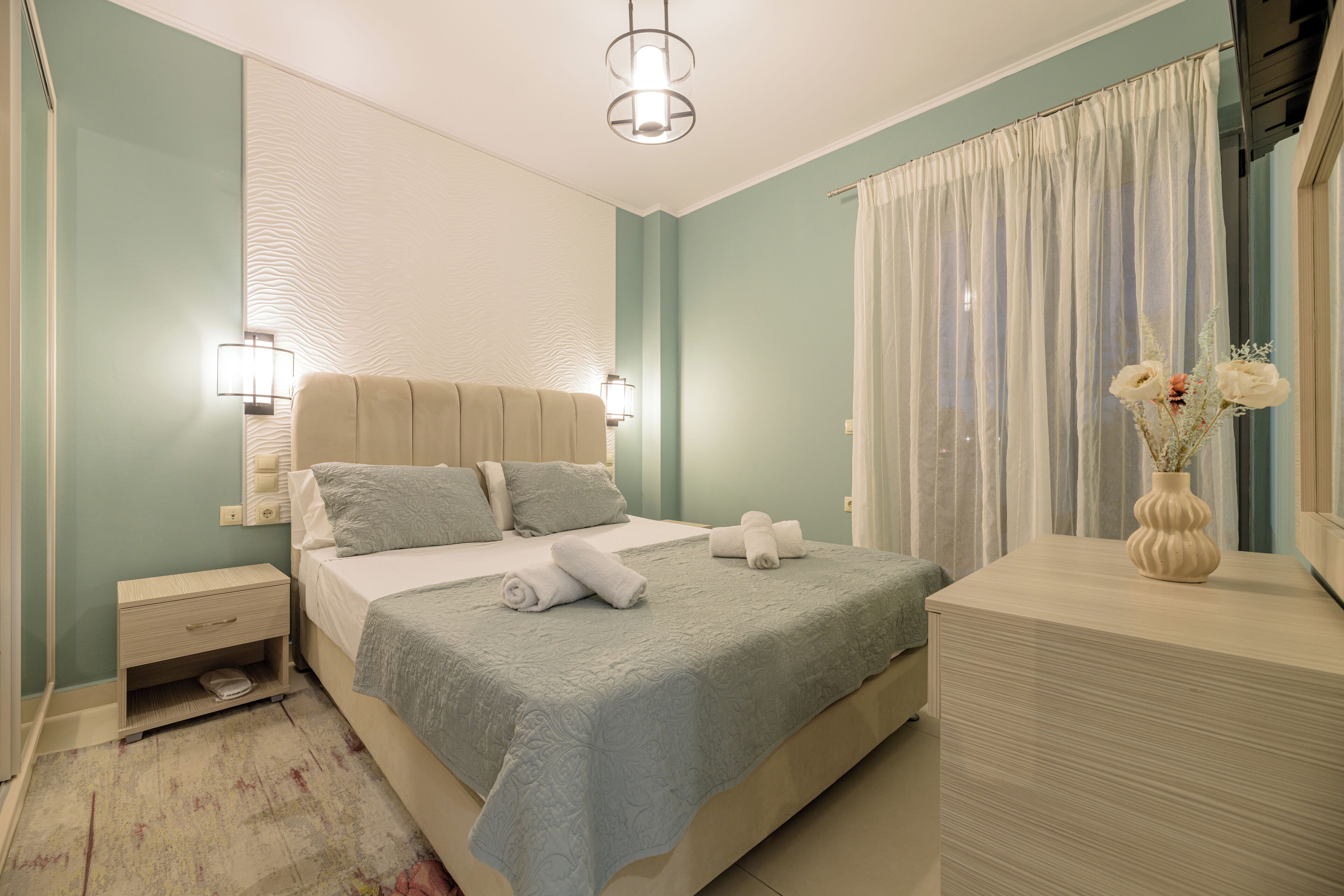 Pearl Luxury Living