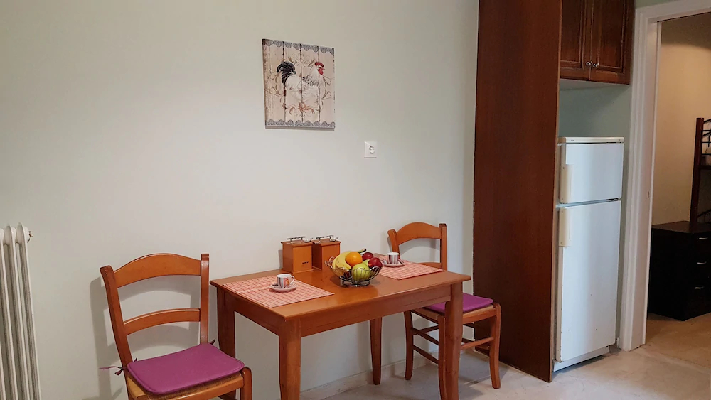 Reggina's Zante House