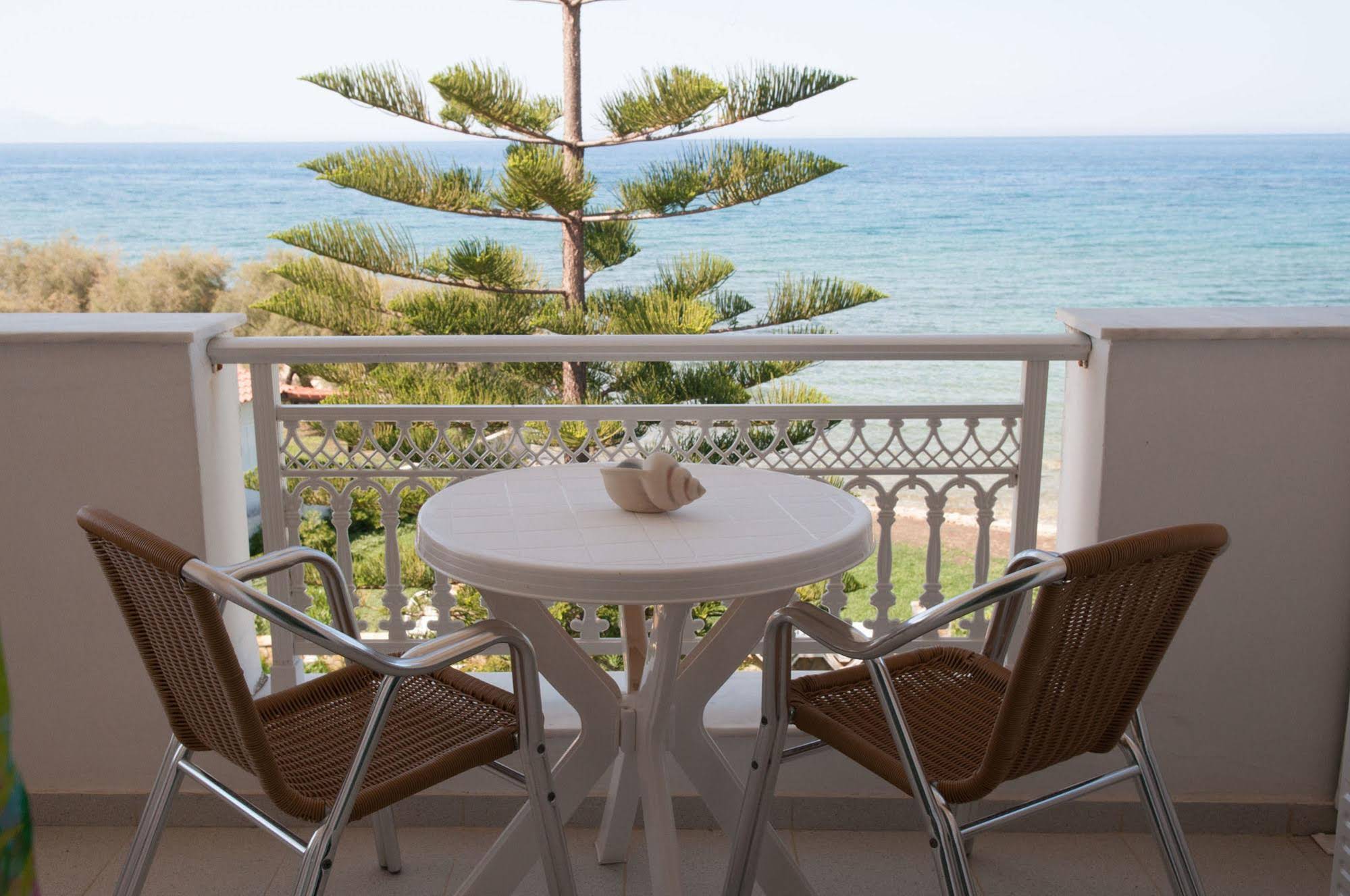 Stefania Apartments