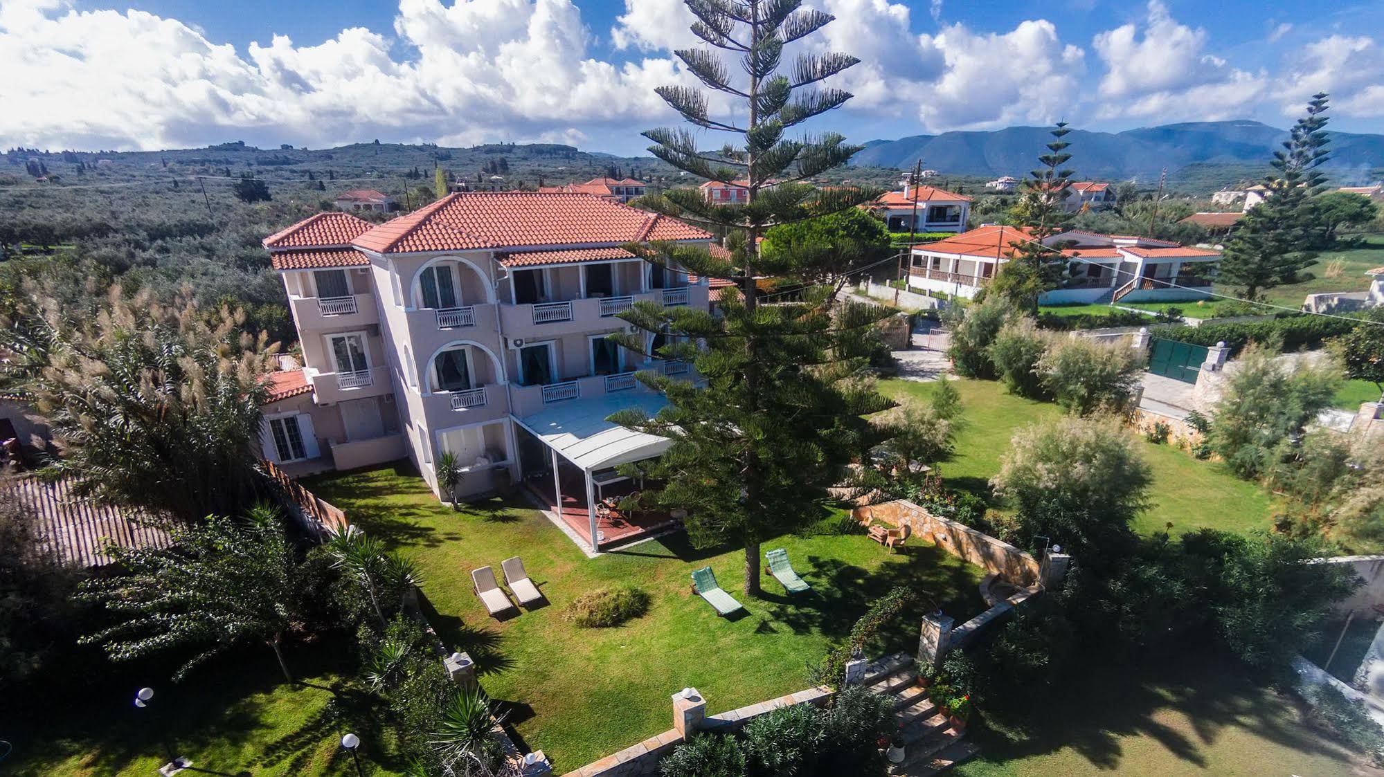 Stefania Apartments