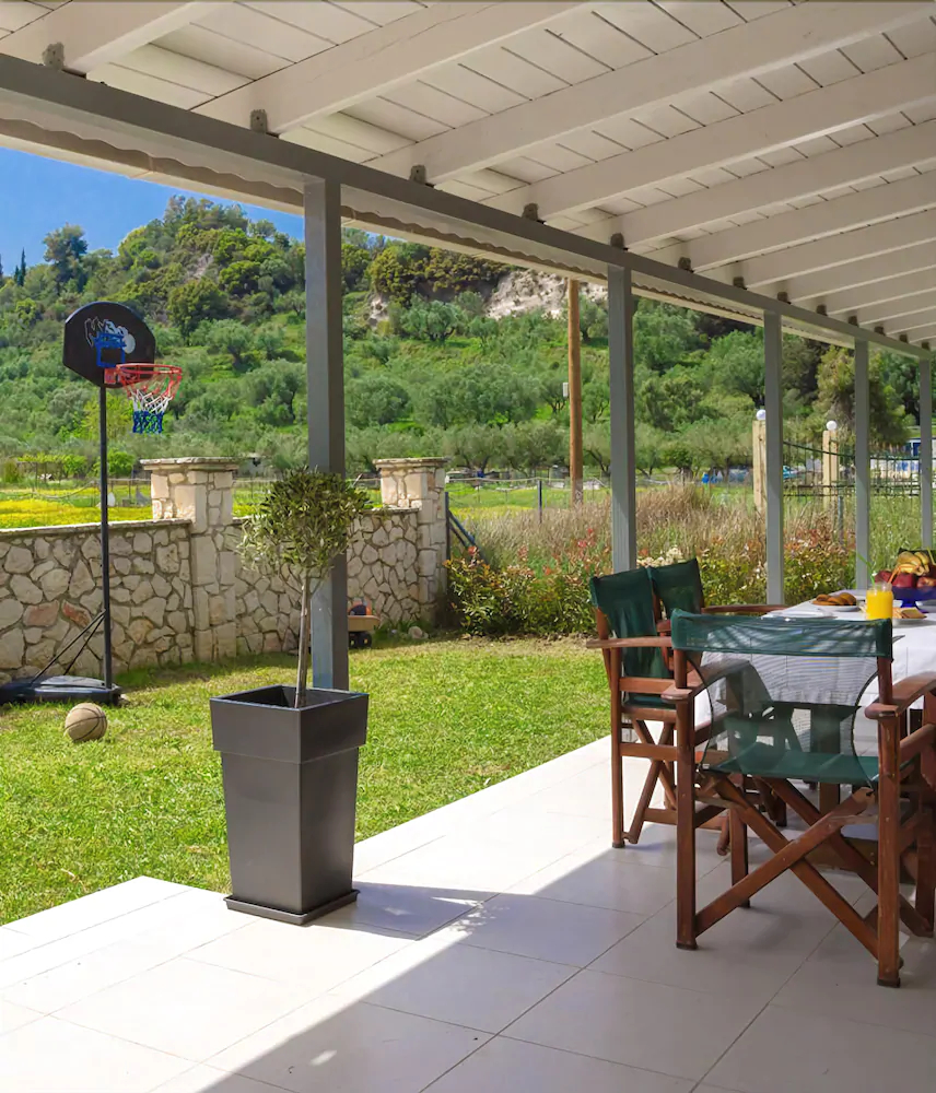 Tsoukalas Residence