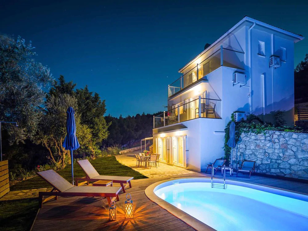 Villa Celaeno