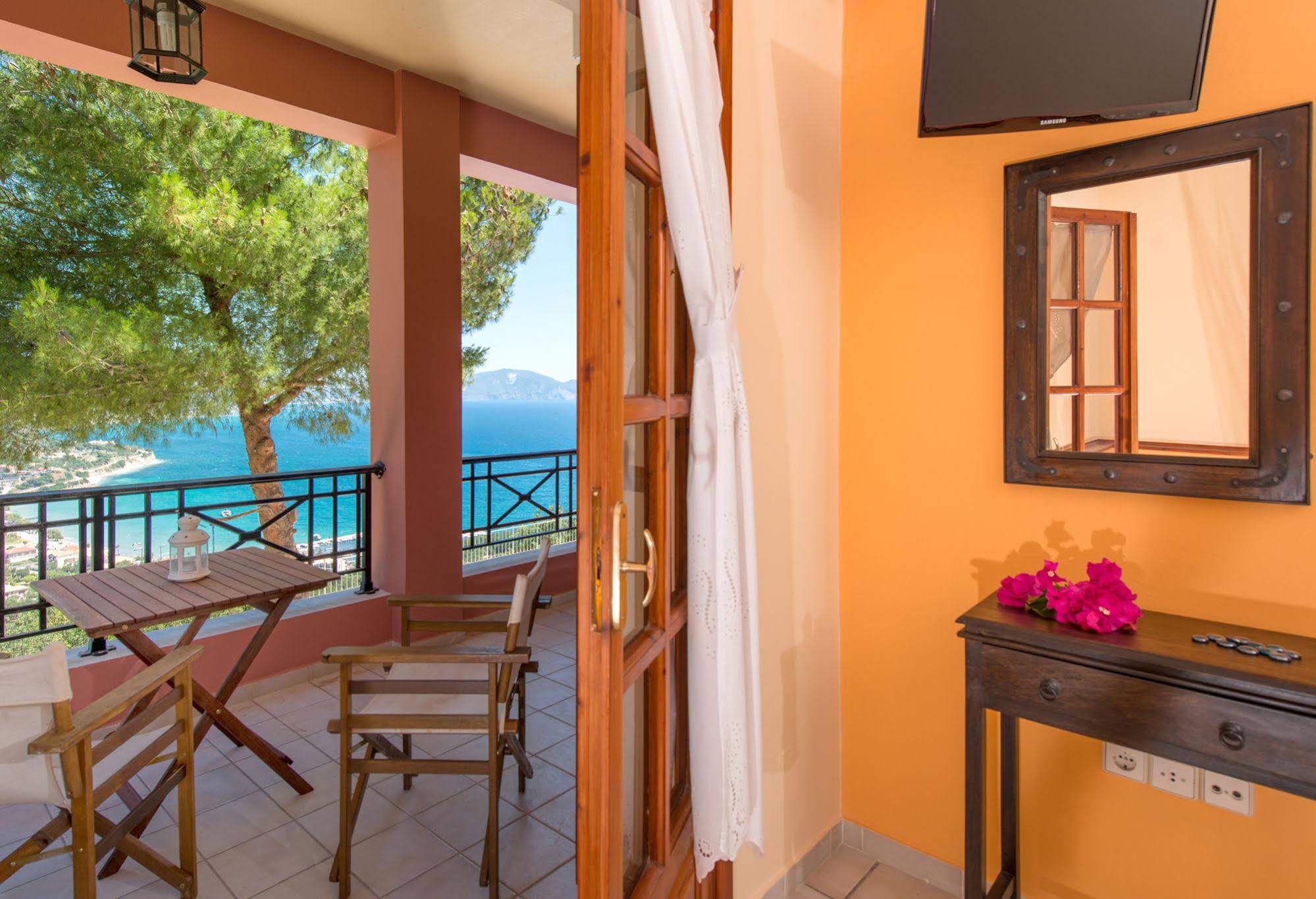 Villa Eora
