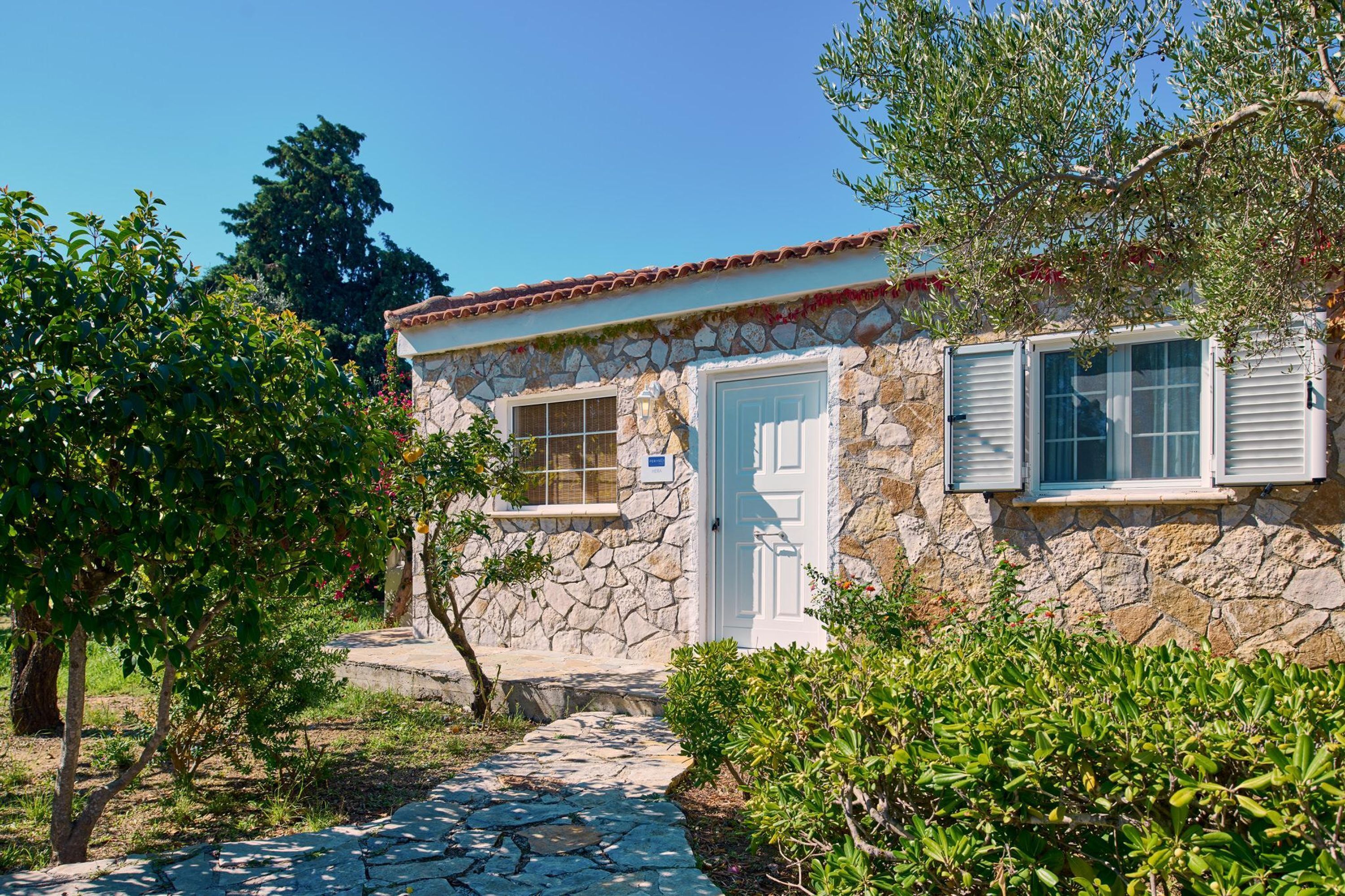 Villa Hera Periyali
