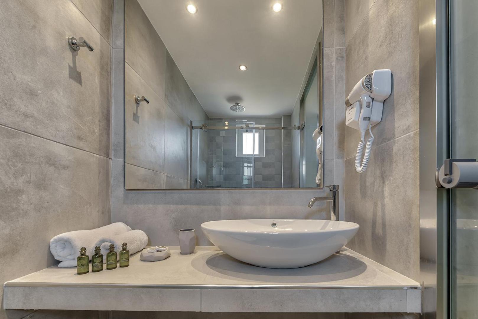 Zefyros Eco Resort