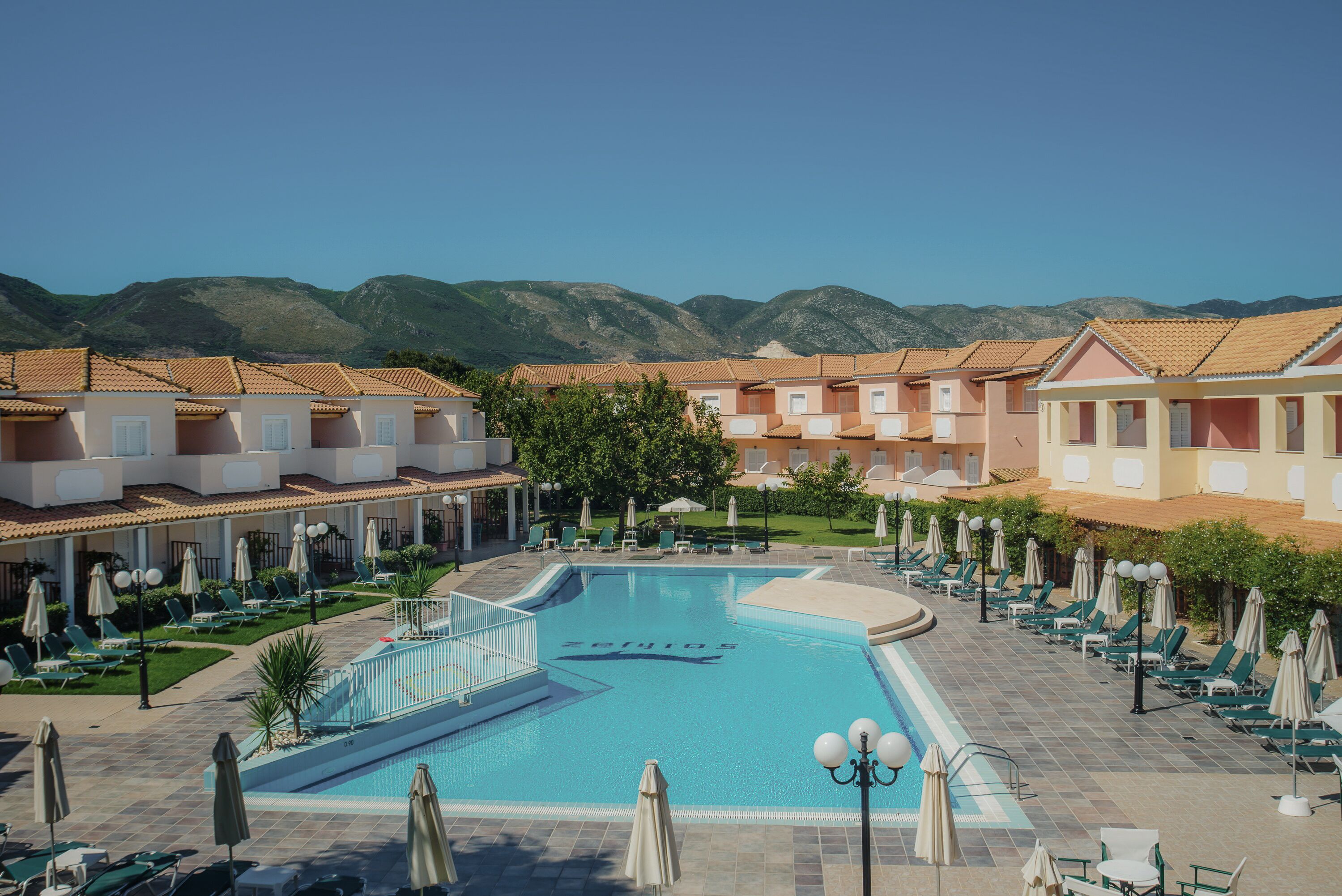 Zefyros Eco Resort