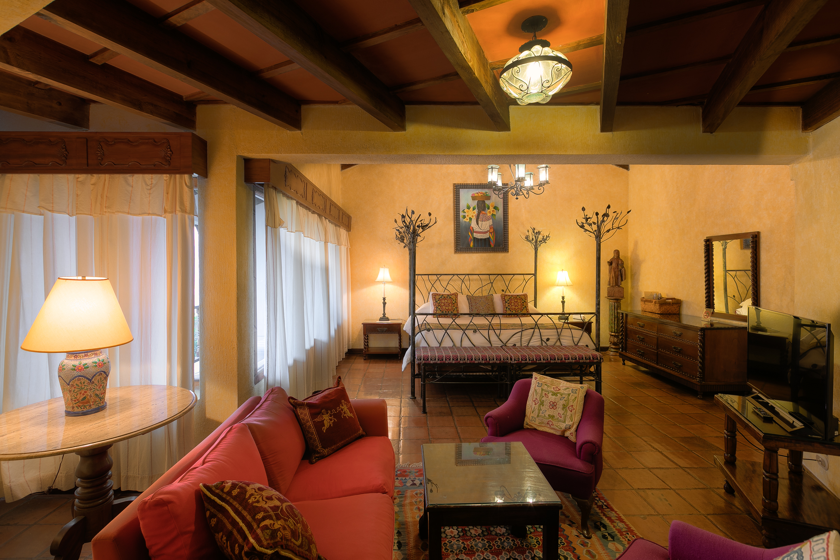 Hotel Atitlán Hotel & Jardines