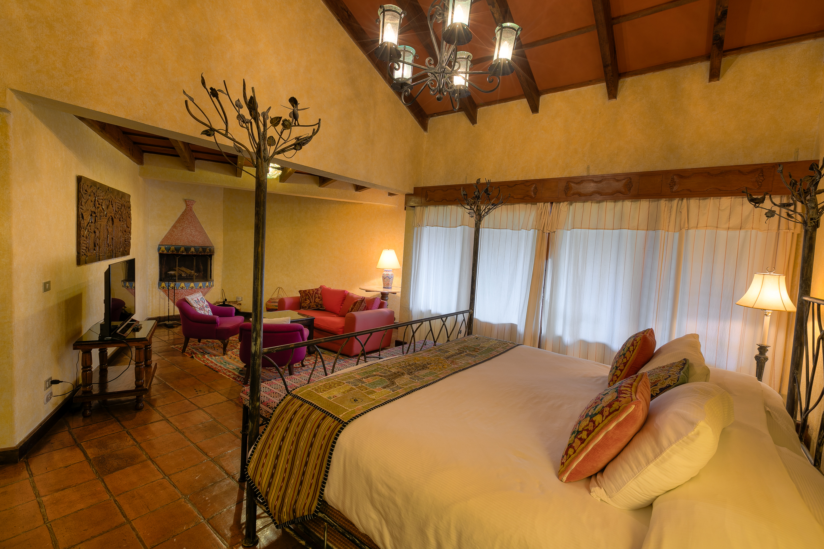 Hotel Atitlán Hotel & Jardines