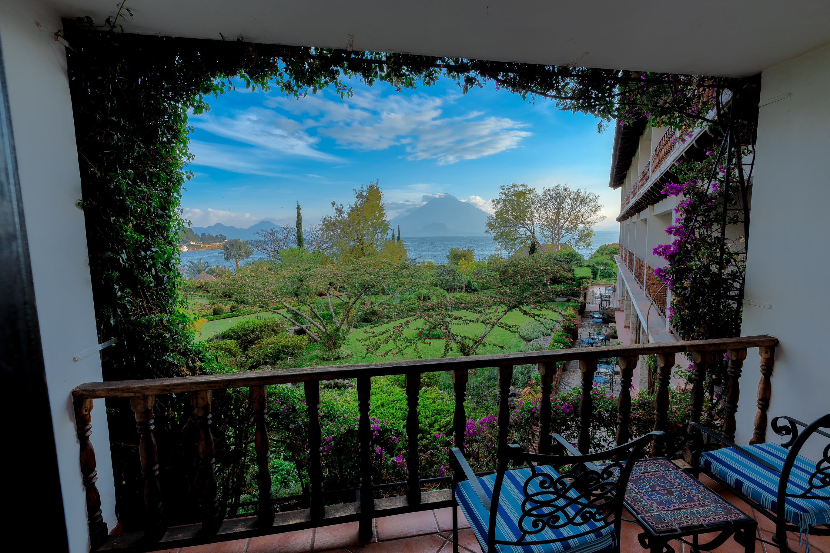 Hotel Atitlán Hotel & Jardines