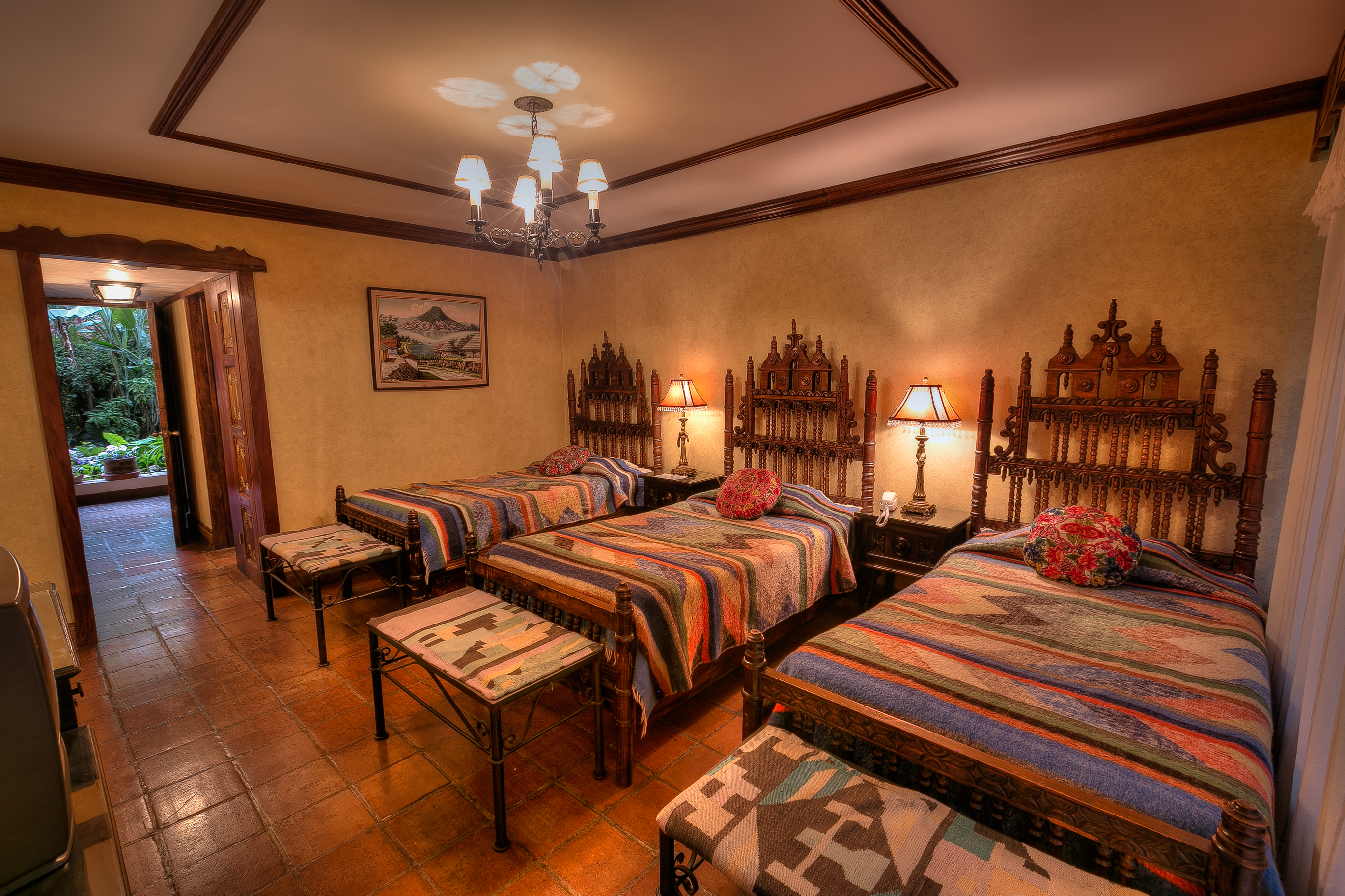 Hotel Atitlán Hotel & Jardines