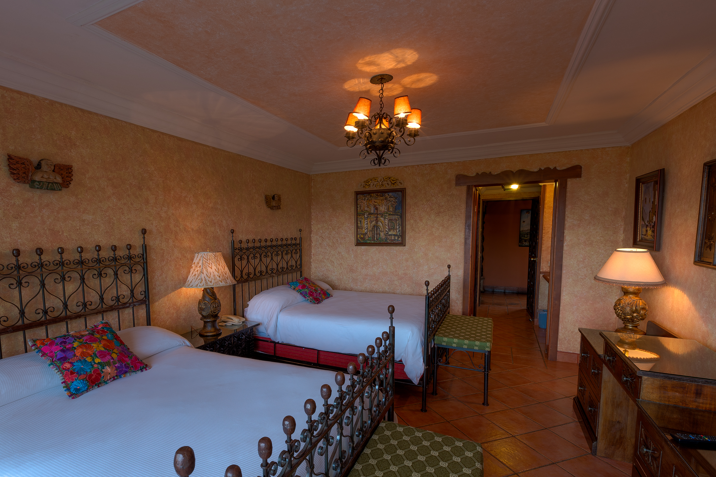 Hotel Atitlán Hotel & Jardines
