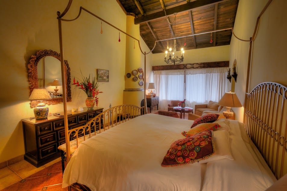 Hotel Atitlán Hotel & Jardines