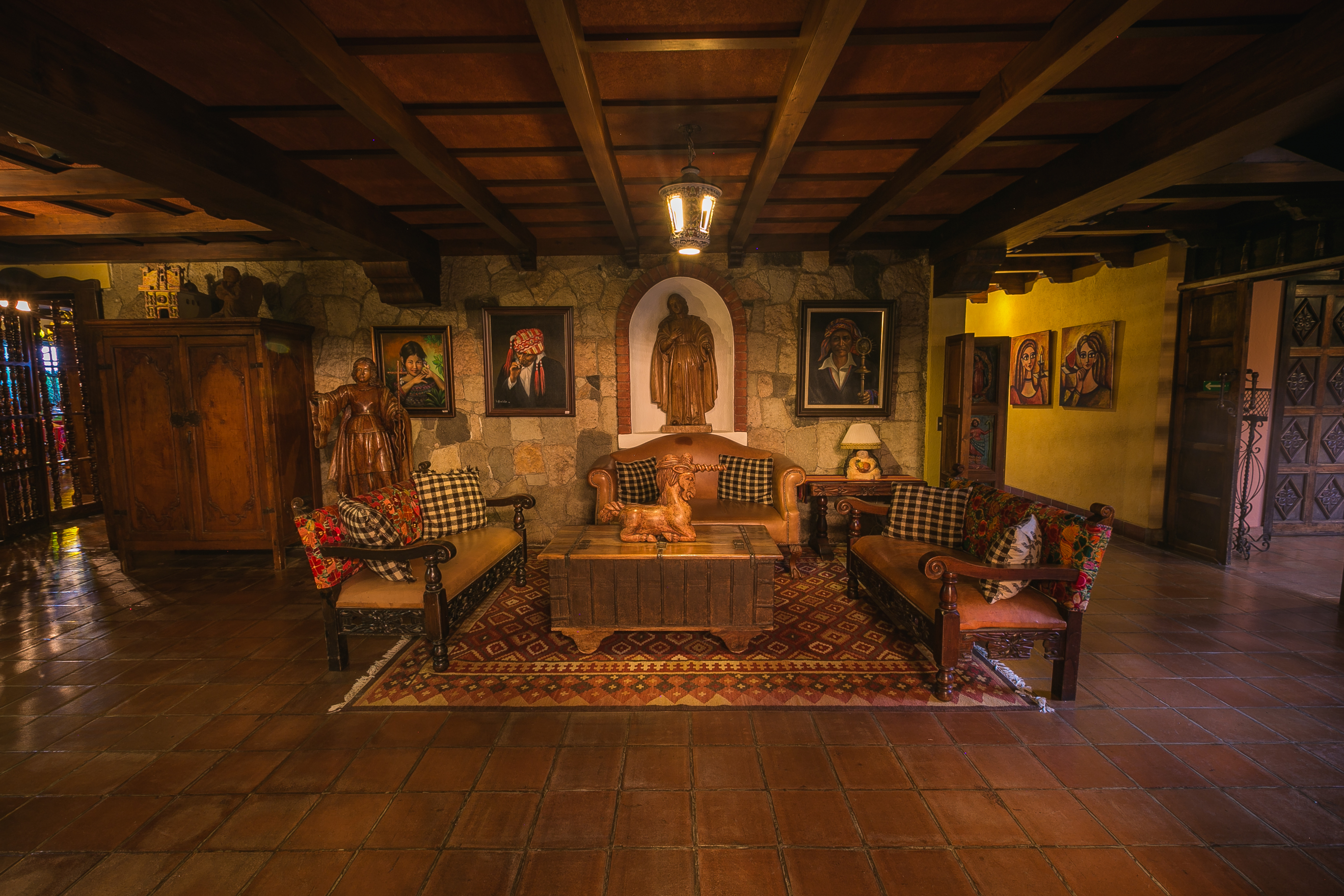 Hotel Atitlán Hotel & Jardines