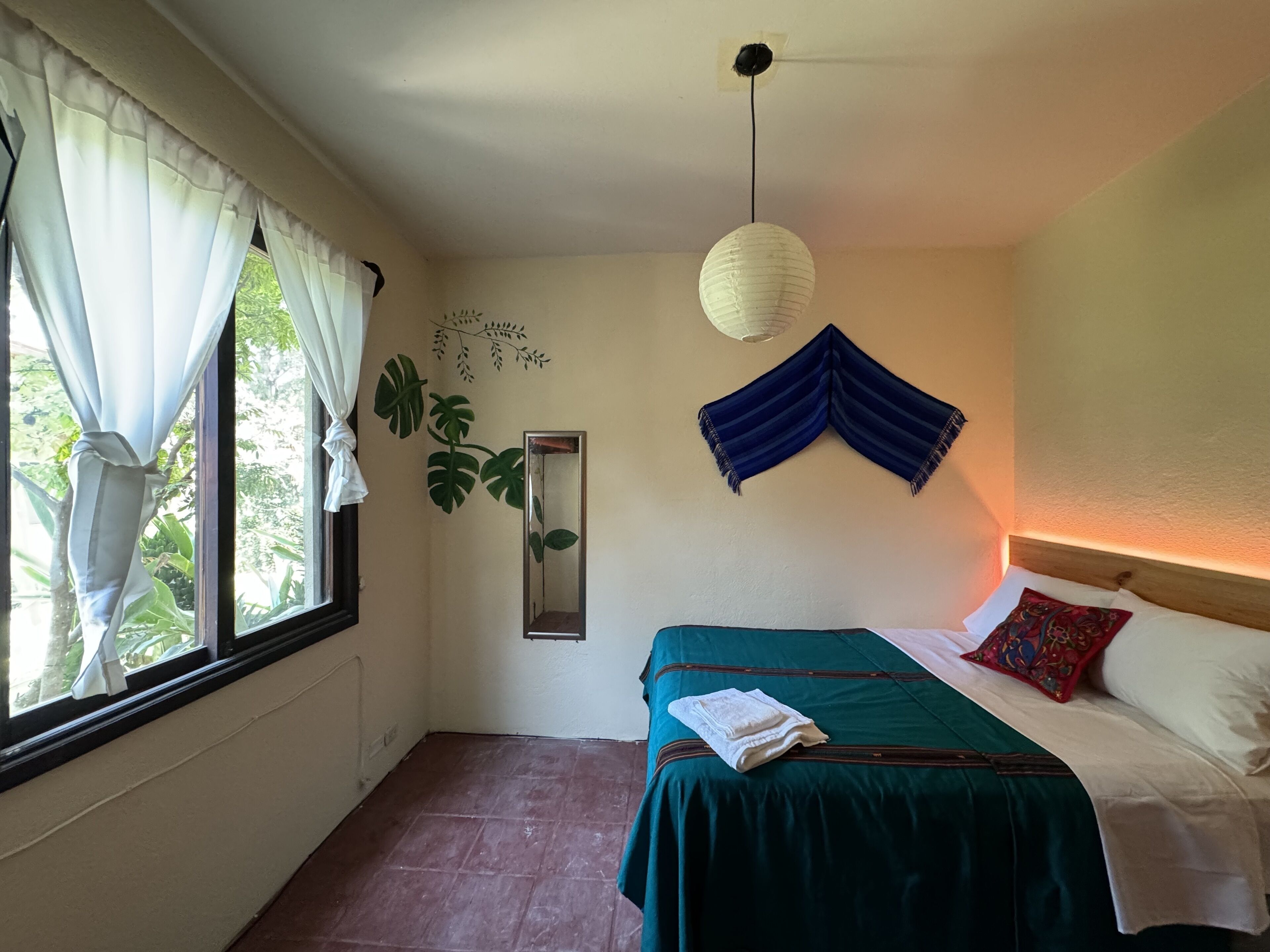 Hotel Panajachel Oasis