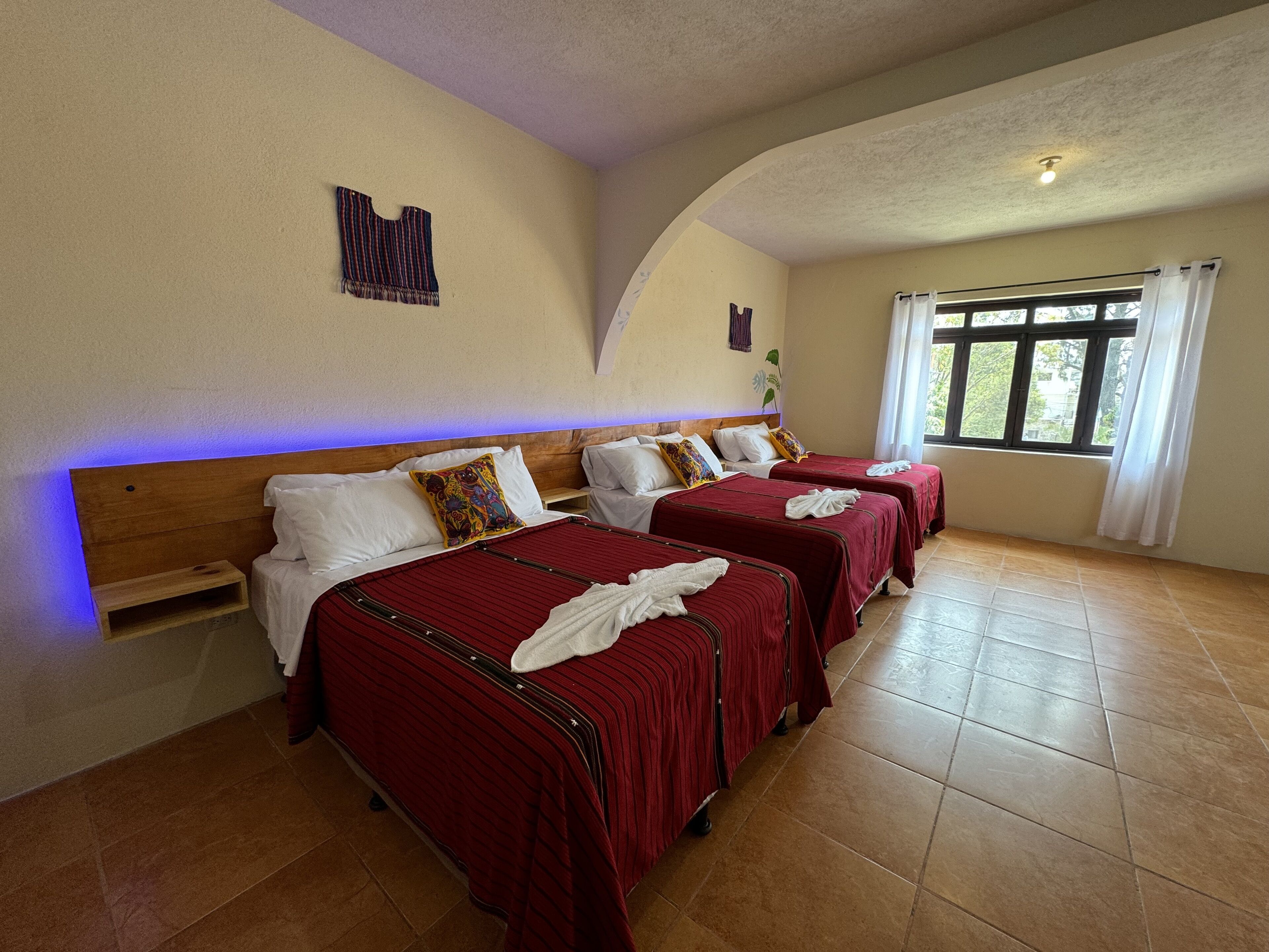 Hotel Panajachel Oasis