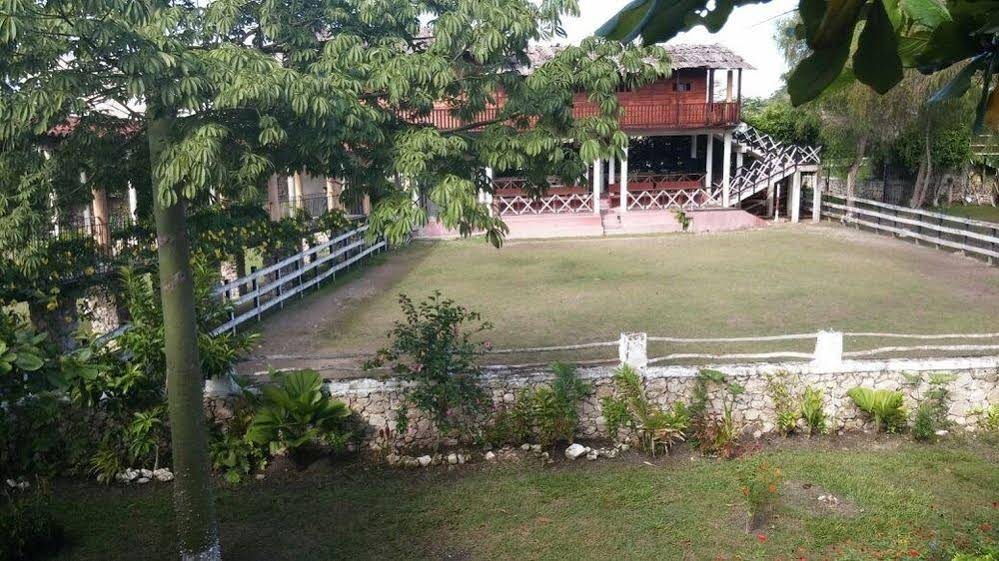 Hotel Palomino Ranch