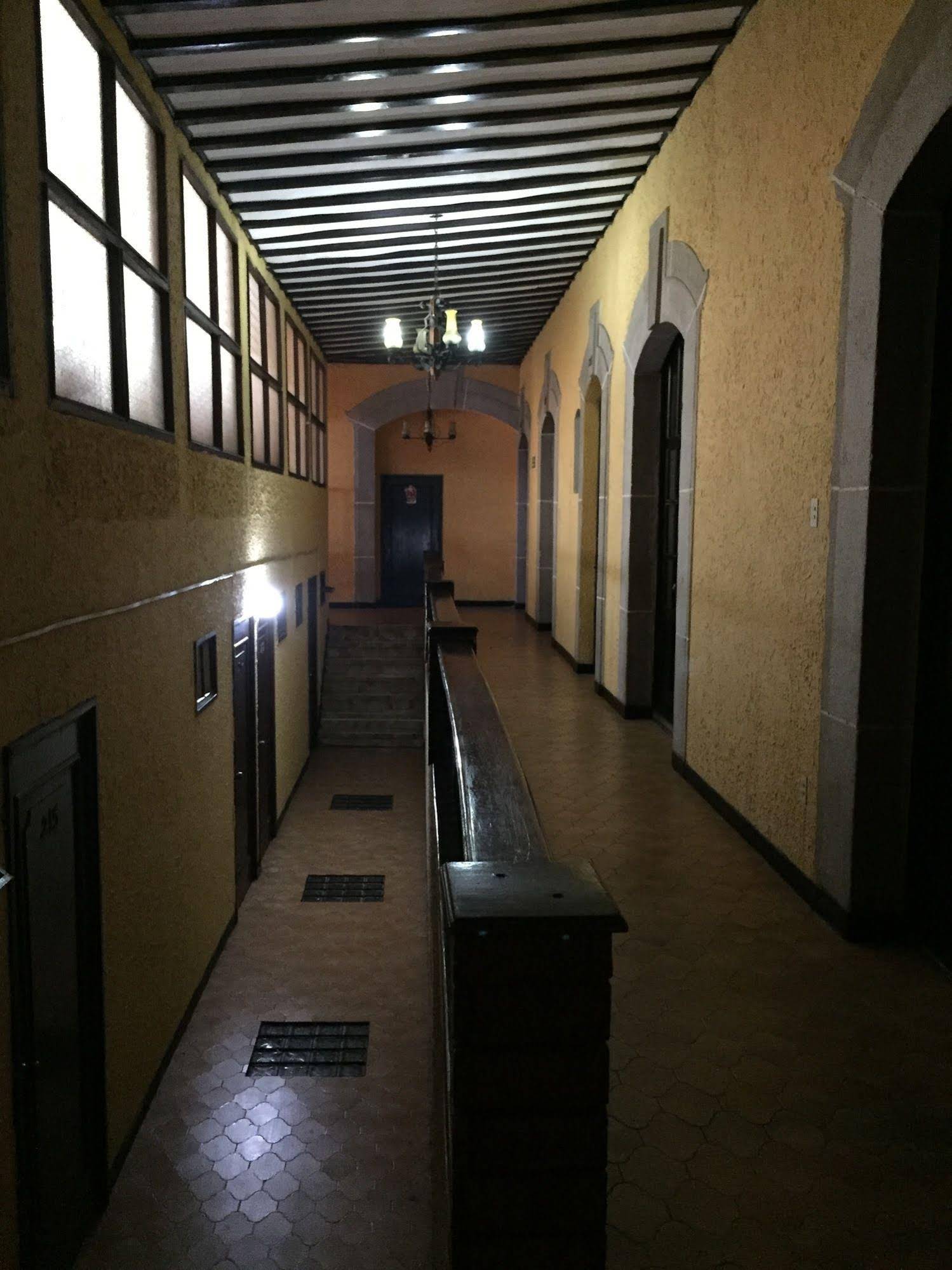 Hotel Villa Real Plaza