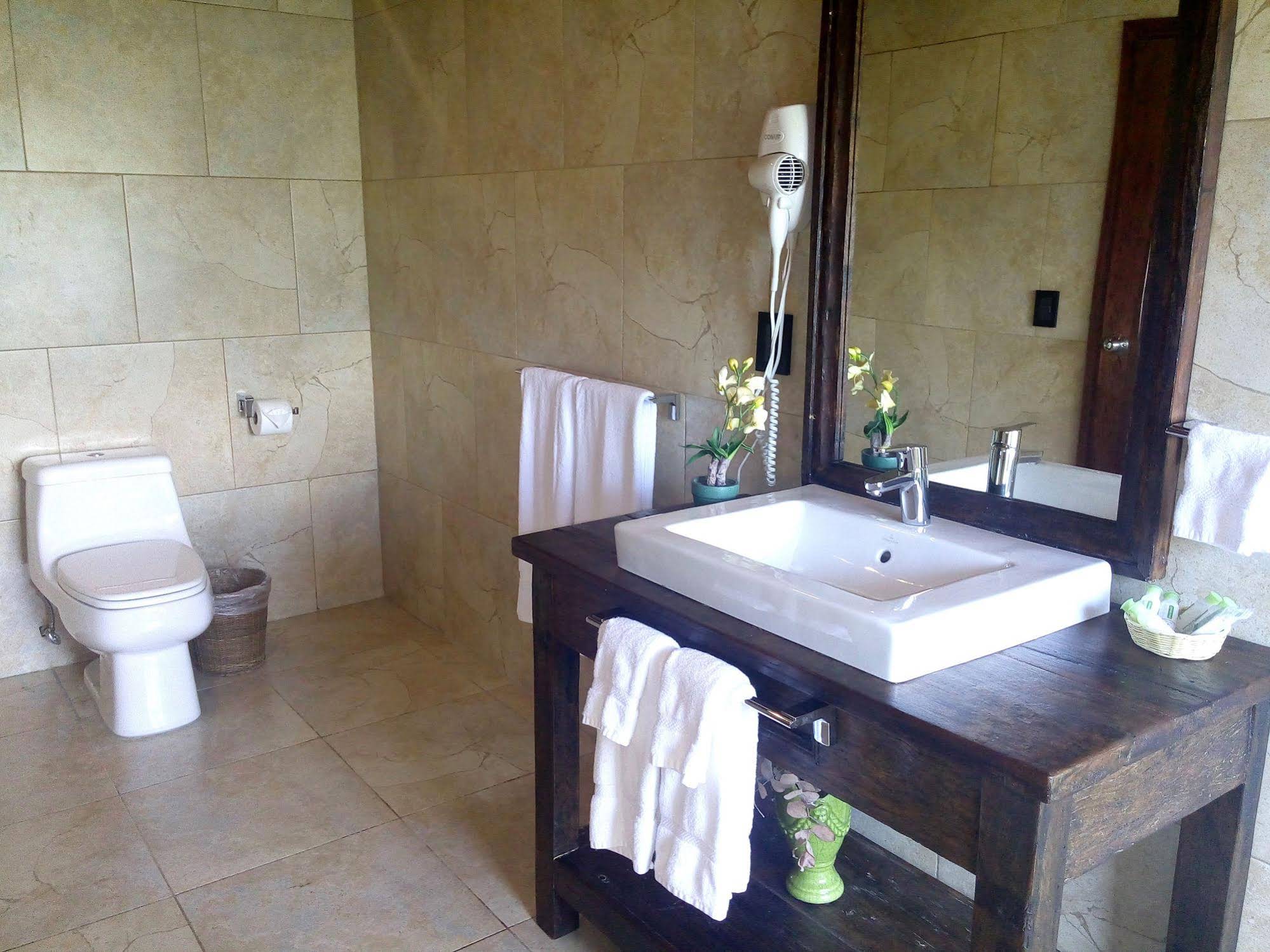 Hotel Casa Imperial Coban