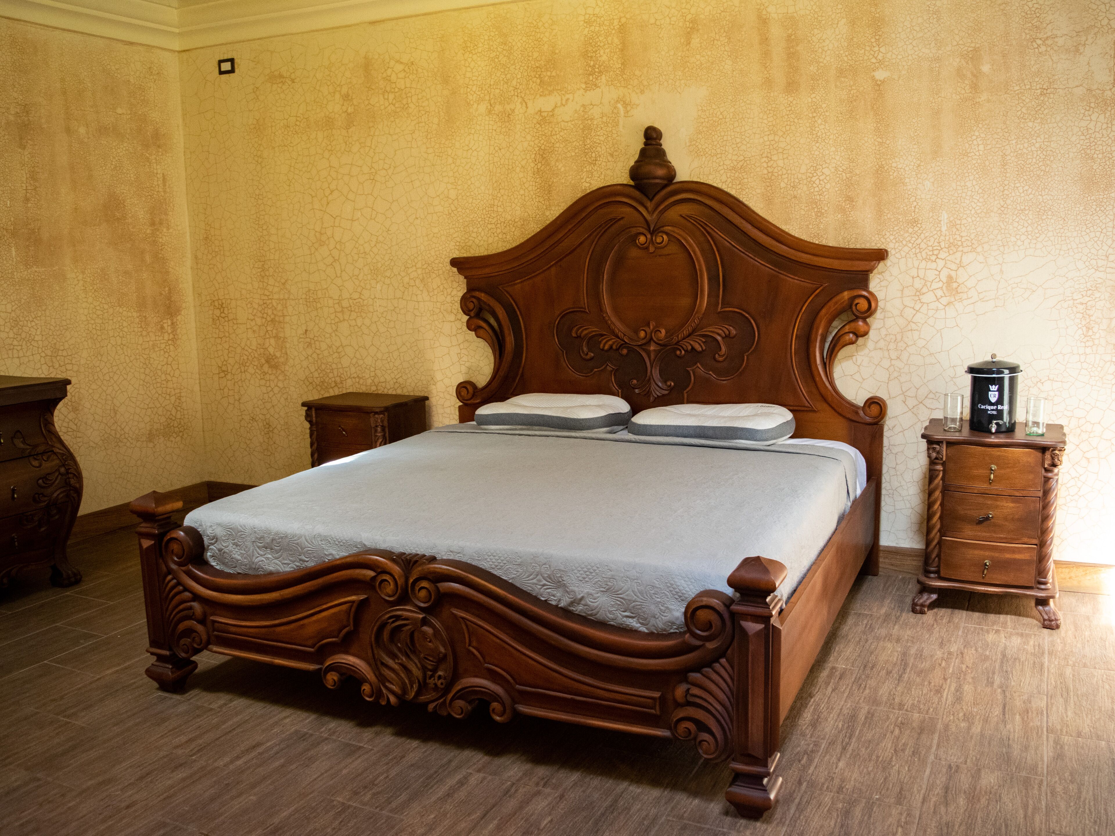 Hotel Cacique Real La Merced