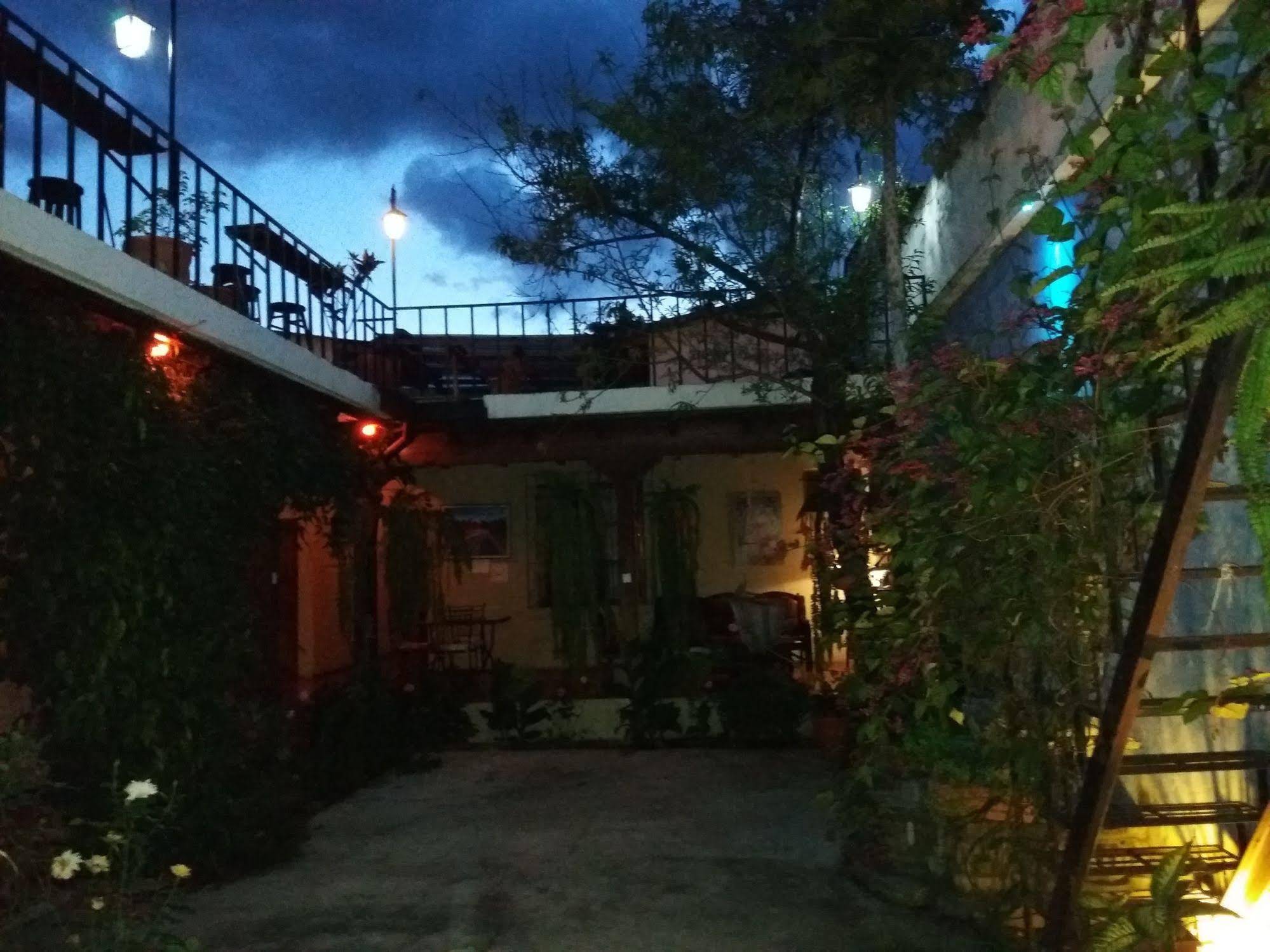 Hotel Dionisio Inn