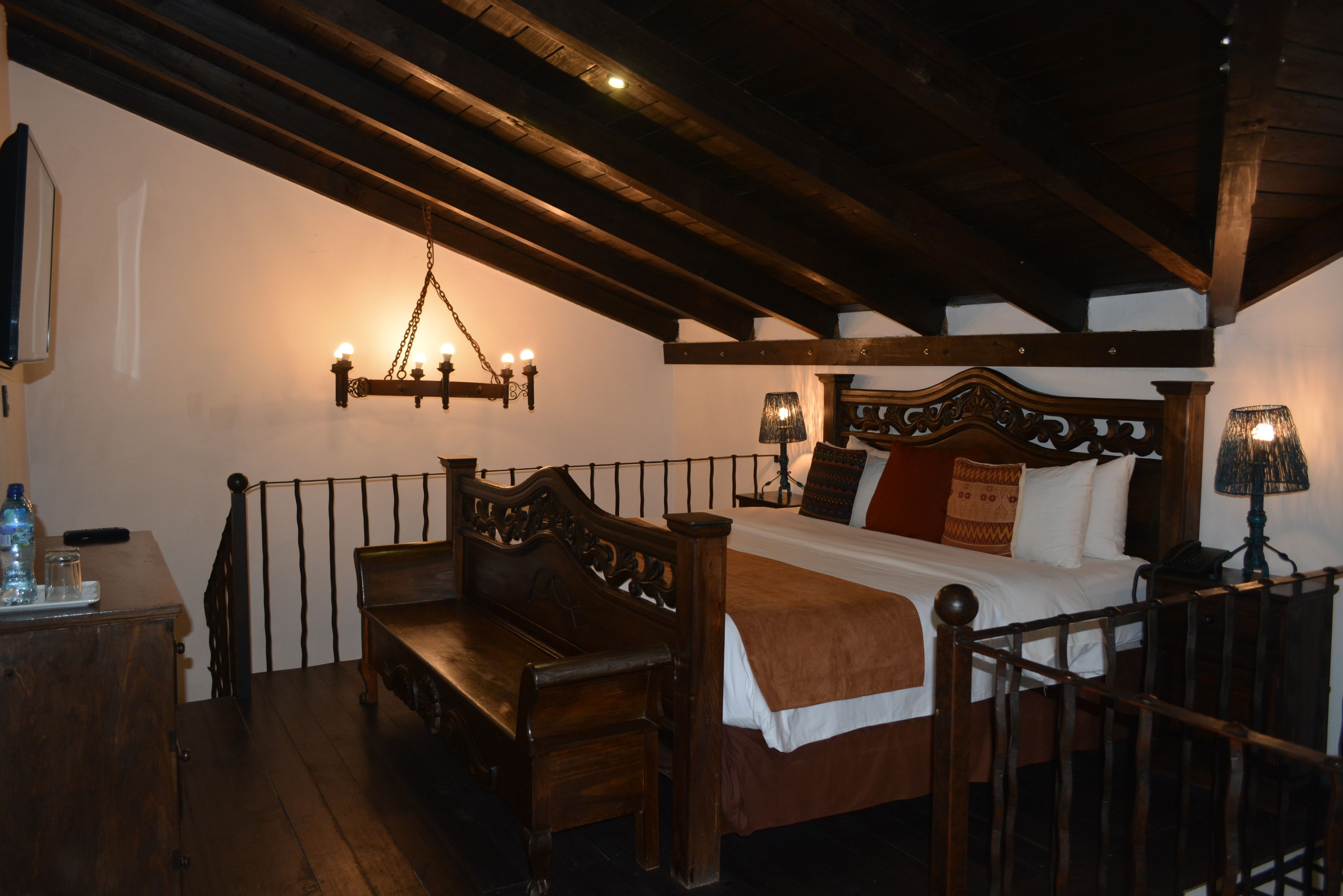 Los Olivos Boutique
