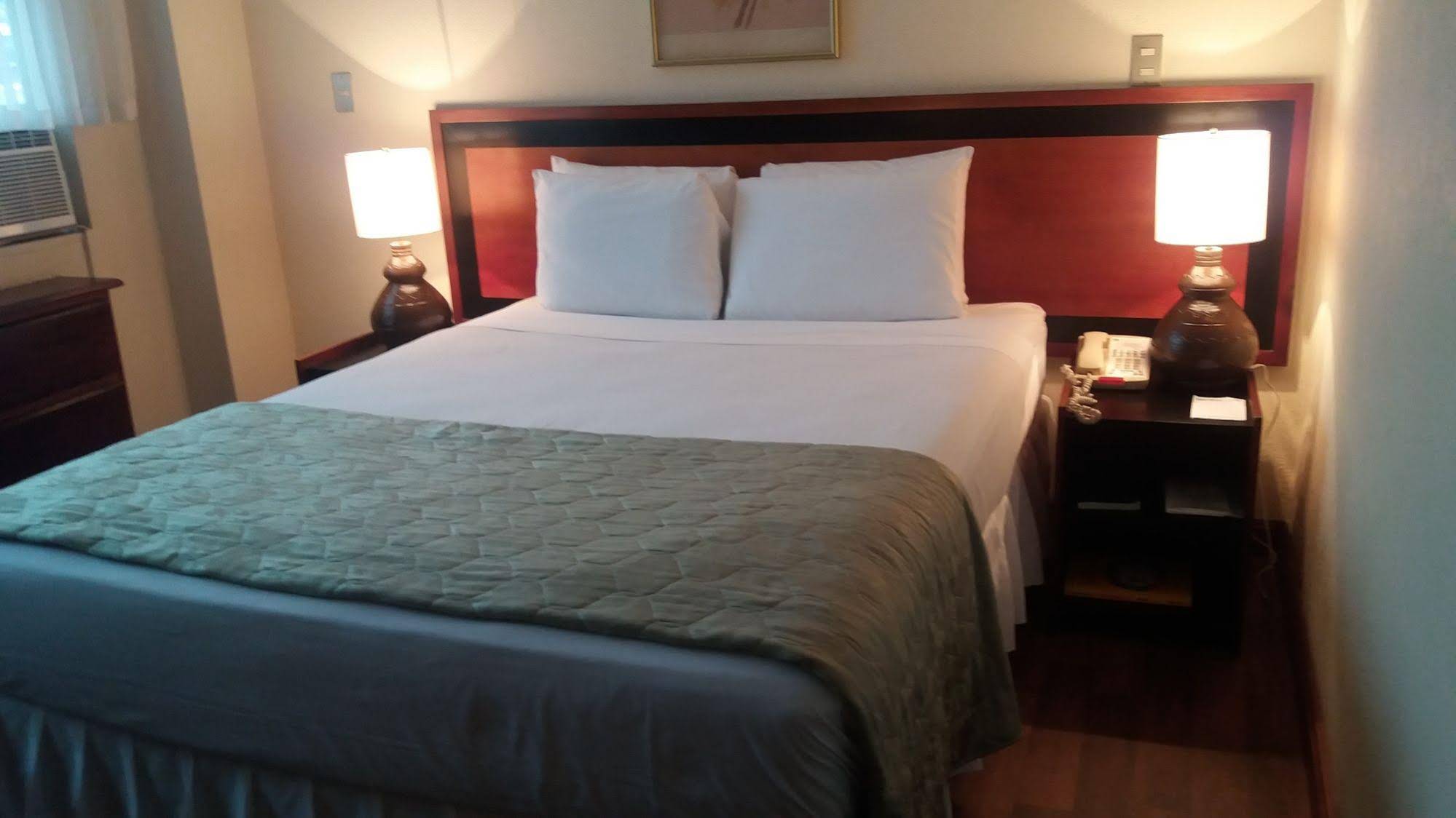 Apart-Hotel Suites Reforma