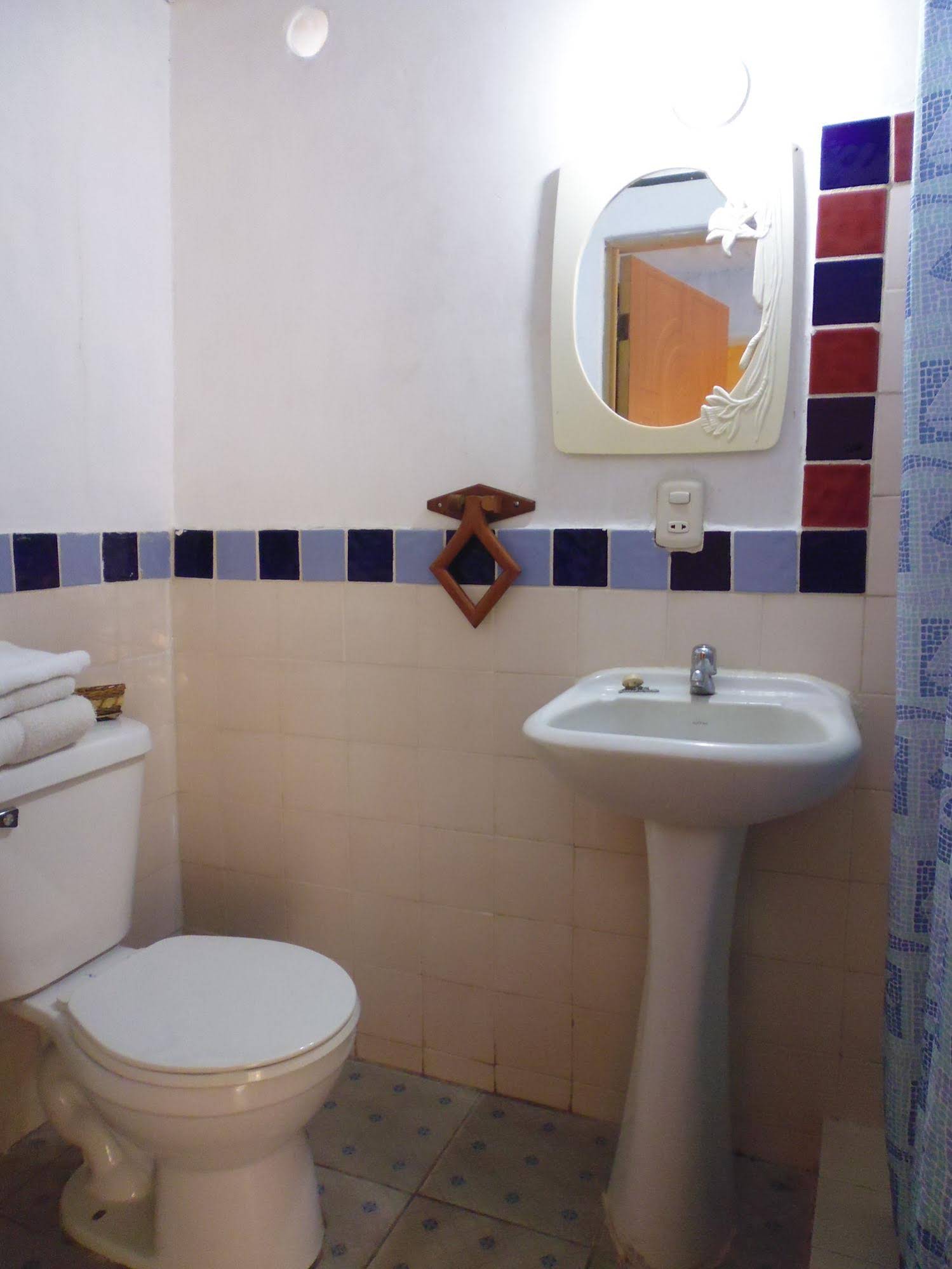 Eco Suites Uxlabil Guatemala City