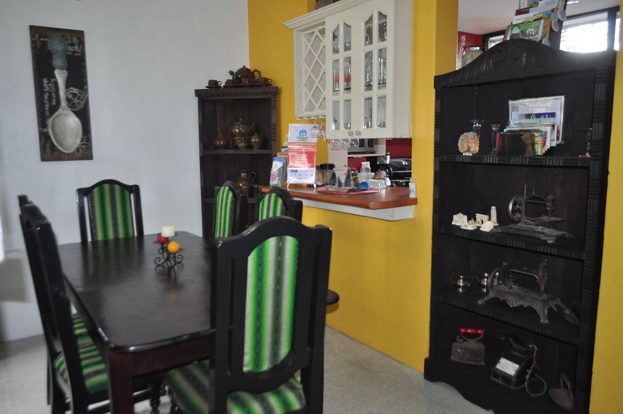 Hostal Guatefriend's - Hostel