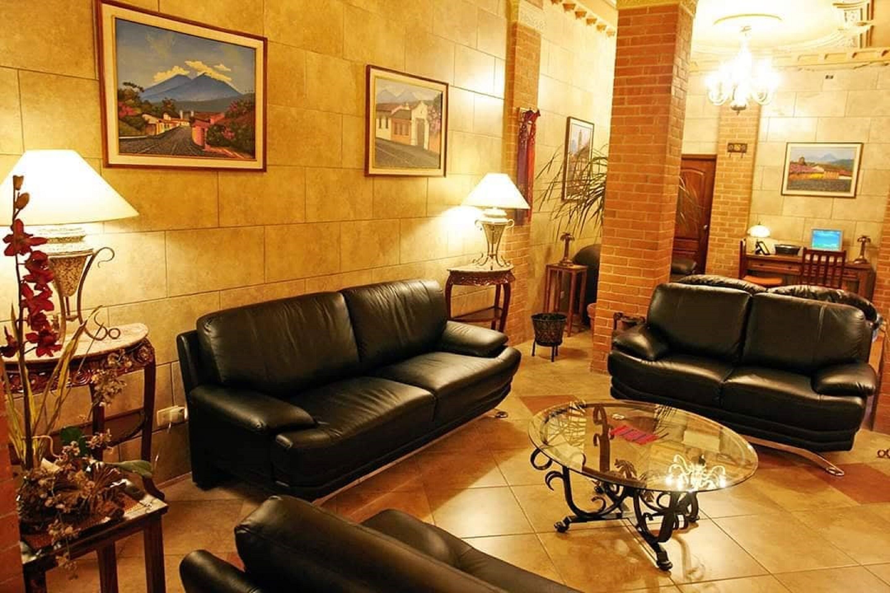Hotel Guatemala Inn